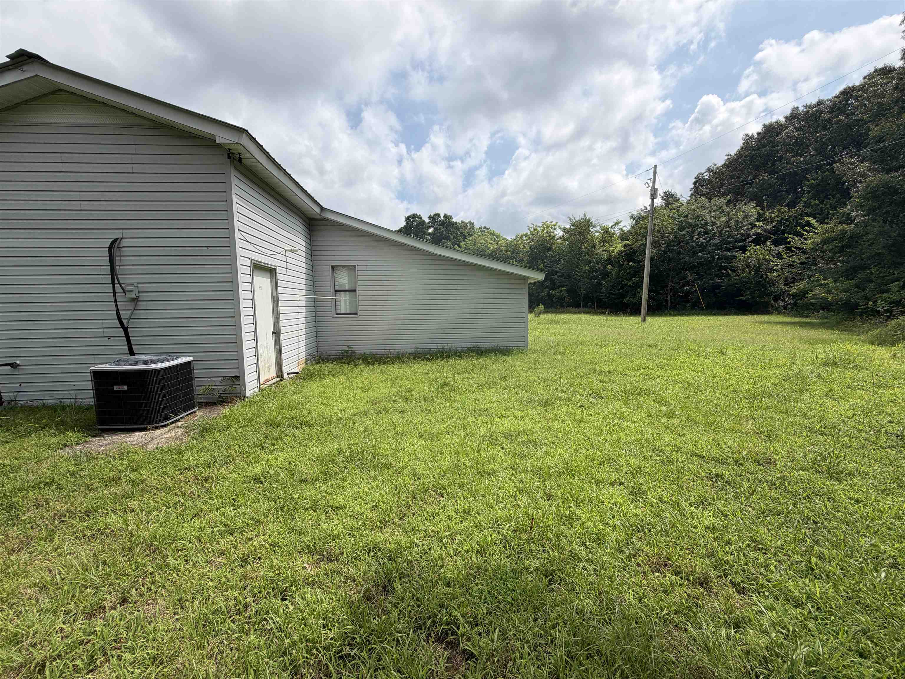75 Moser Street  Melbourne, AR