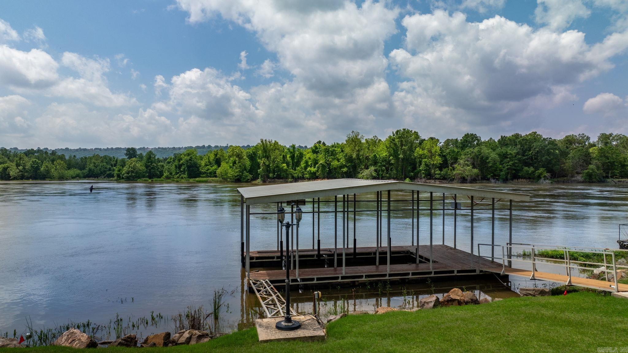 7 Crystal Mountain Cove  Maumelle, AR