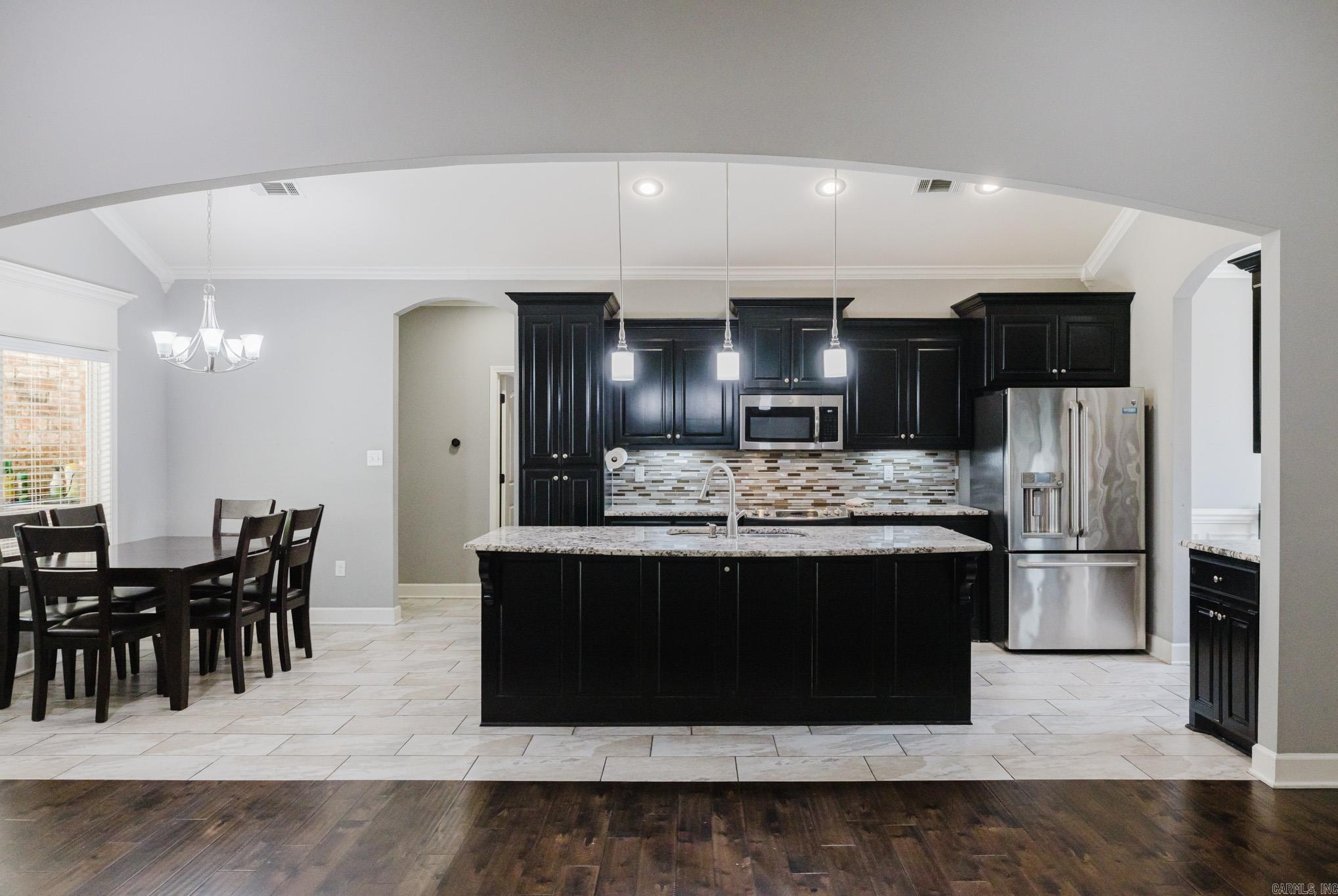 3020 Olson Cir  Bryant, AR