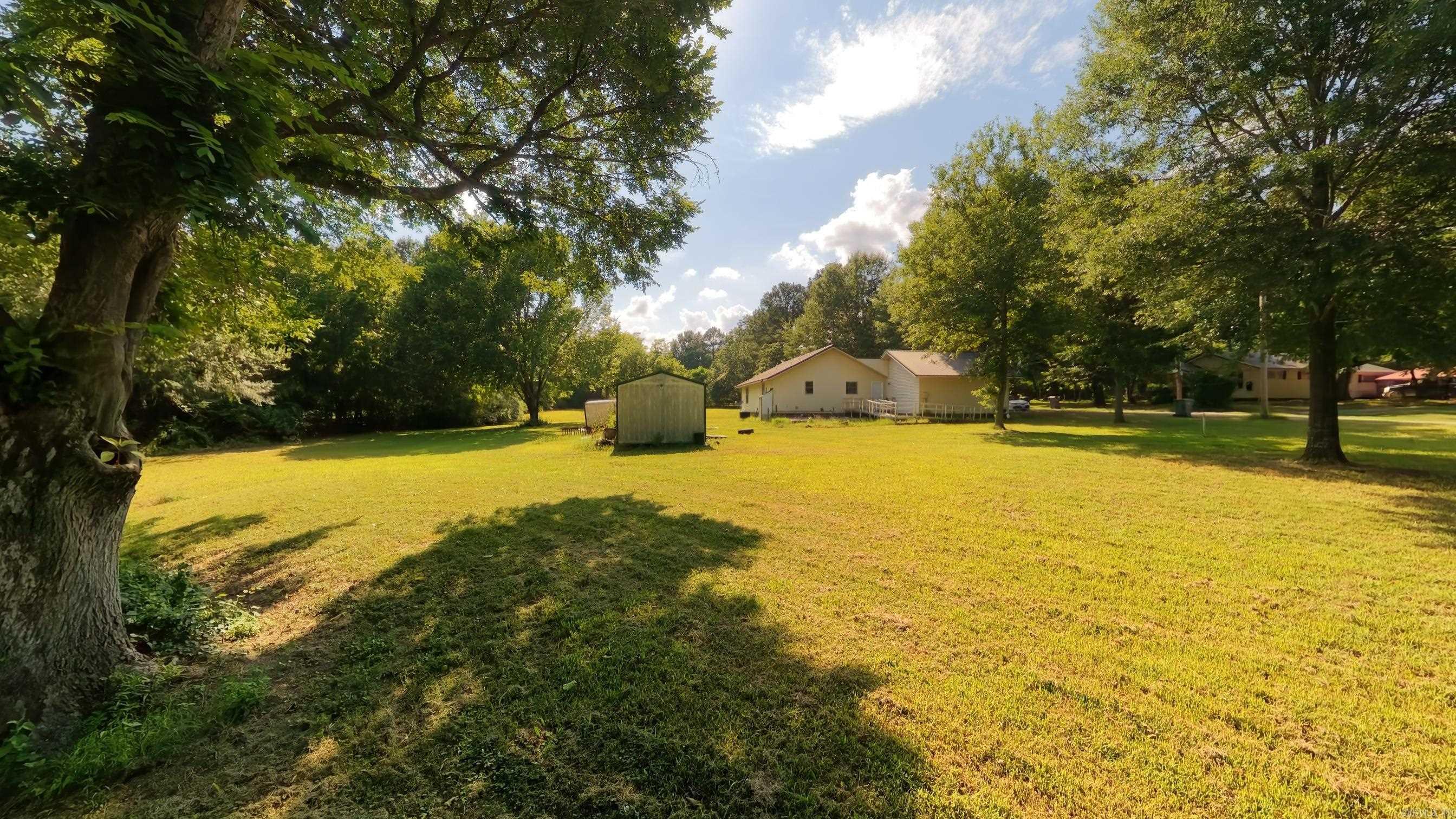 25 Cottonwood  Batesville, AR