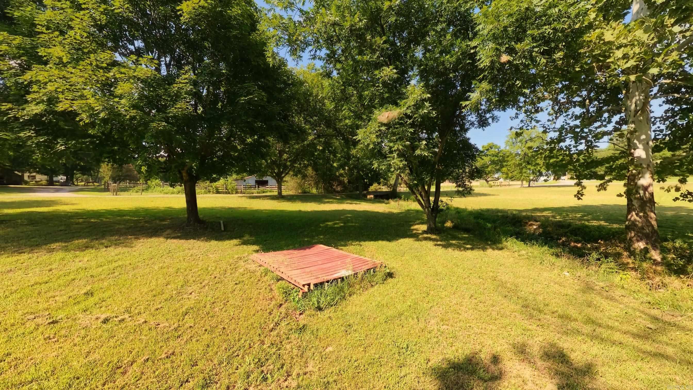25 Cottonwood  Batesville, AR