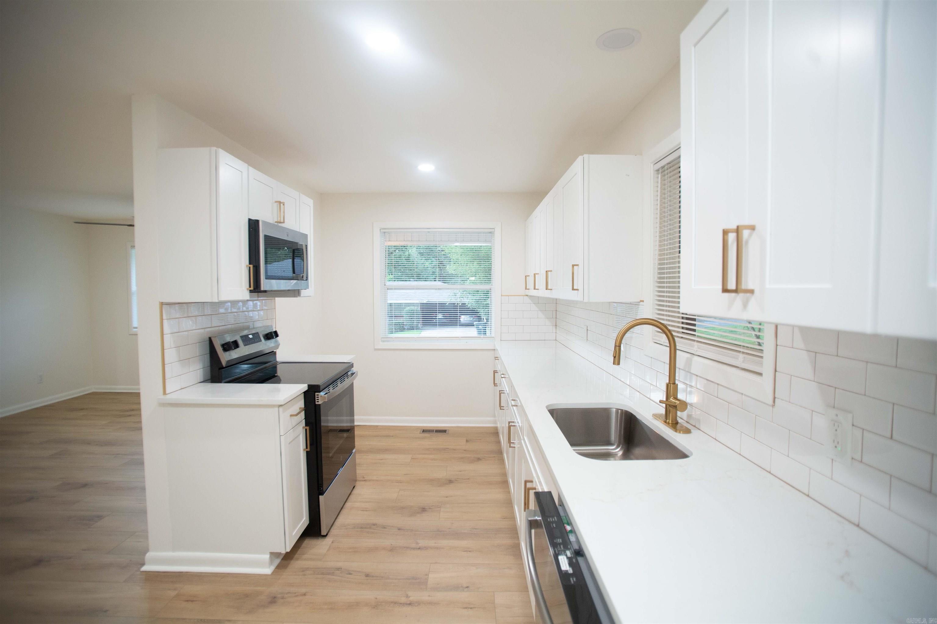 6905 W 34th  Little Rock, AR