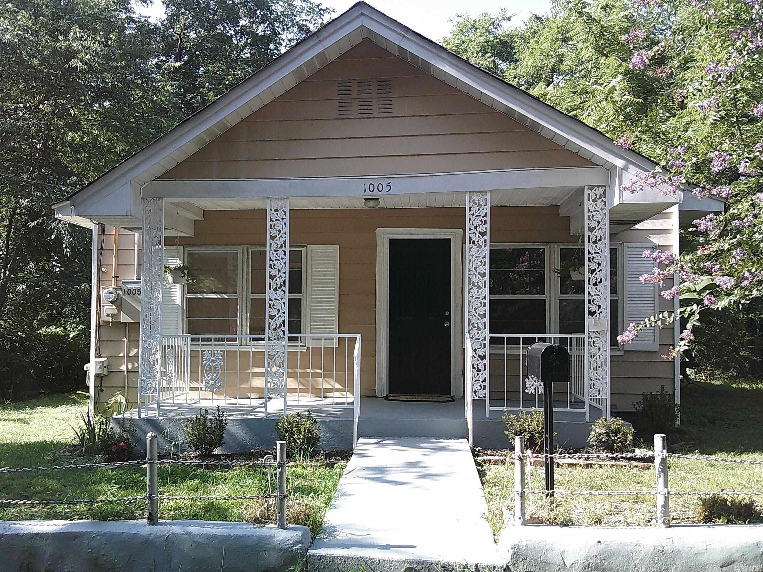 1005 Rector  Hot Springs, AR