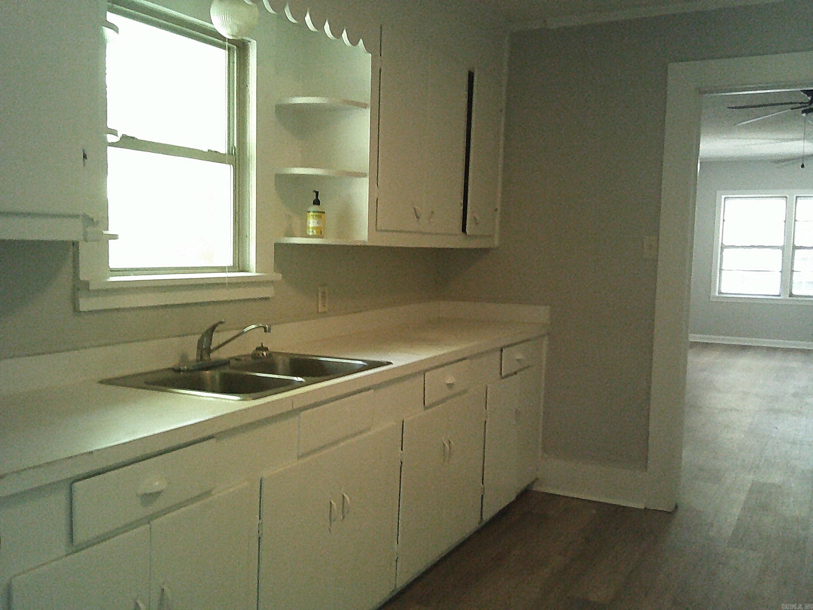 1005 Rector  Hot Springs, AR