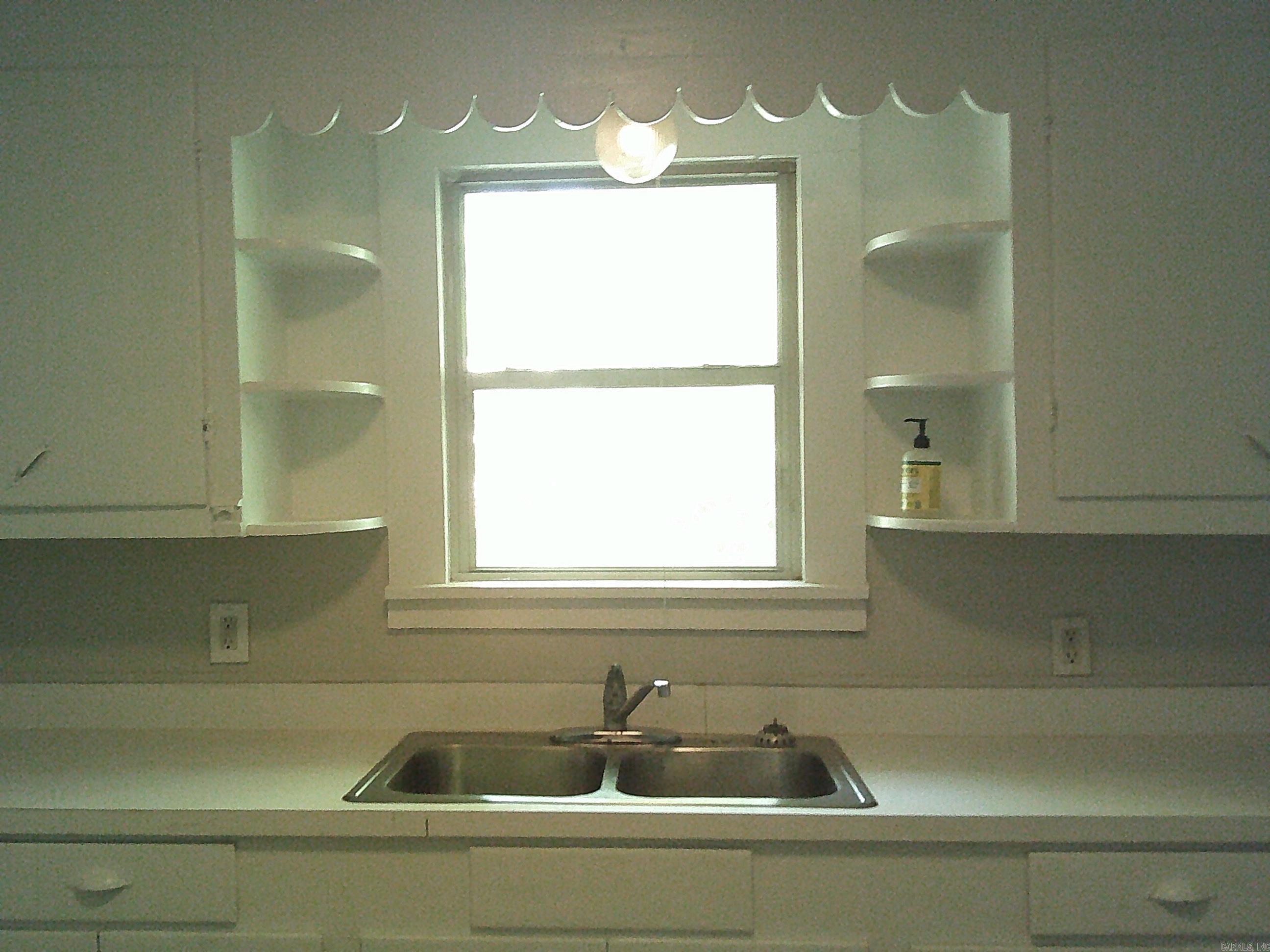 1005 Rector  Hot Springs, AR