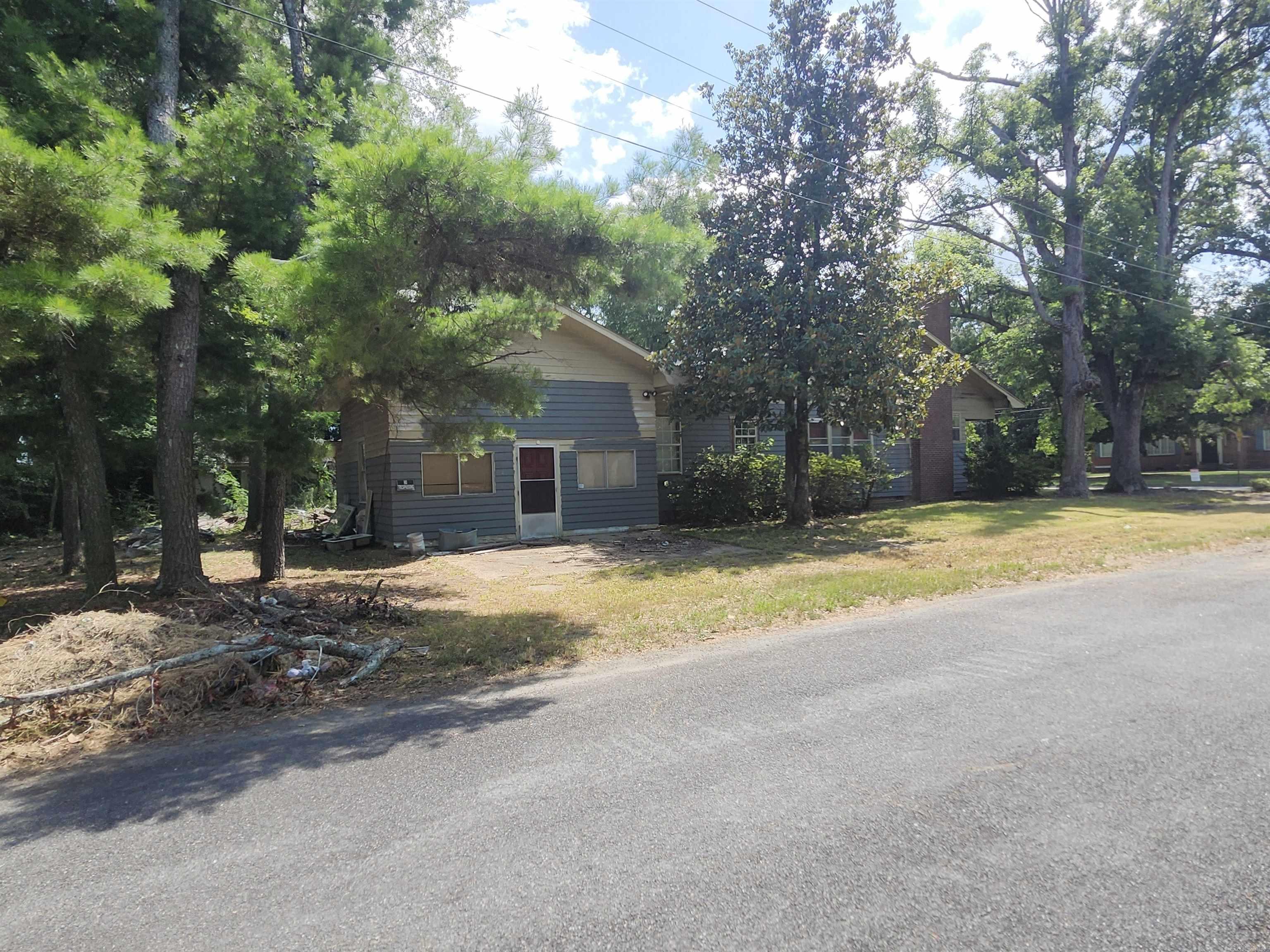 3501 S Cherry  Pine Bluff, AR