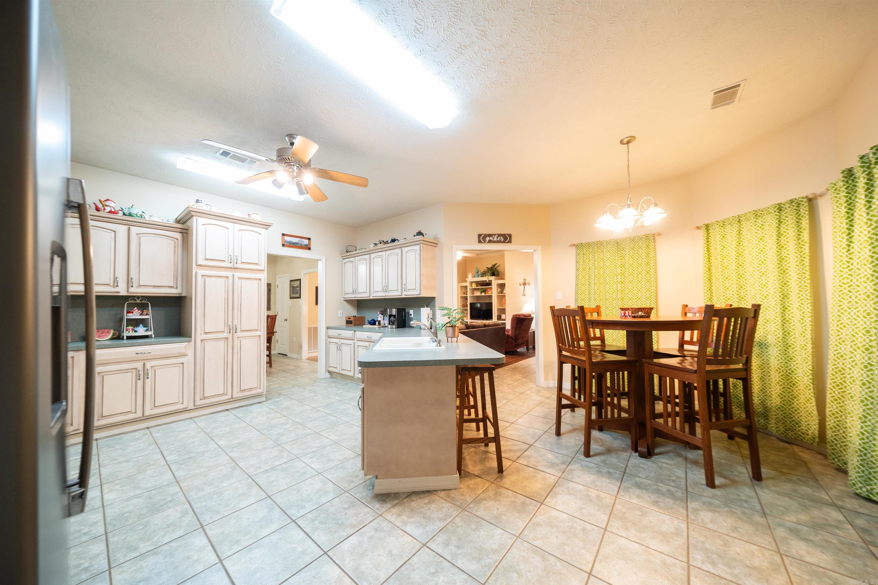 24 Sue  Conway, AR