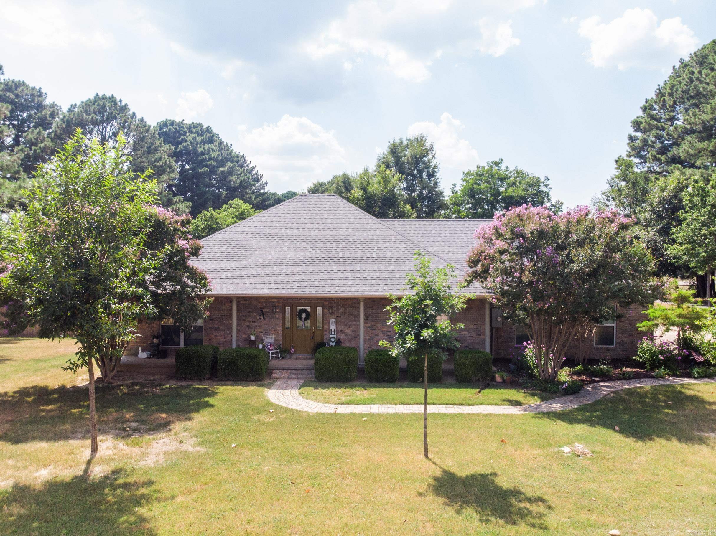 24 Sue  Conway, AR