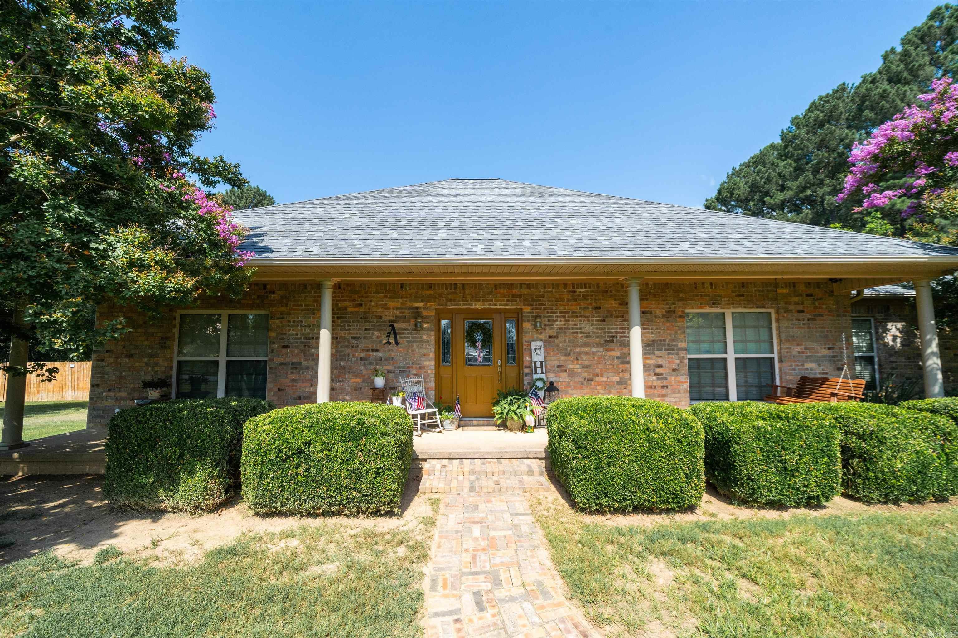 24 Sue  Conway, AR