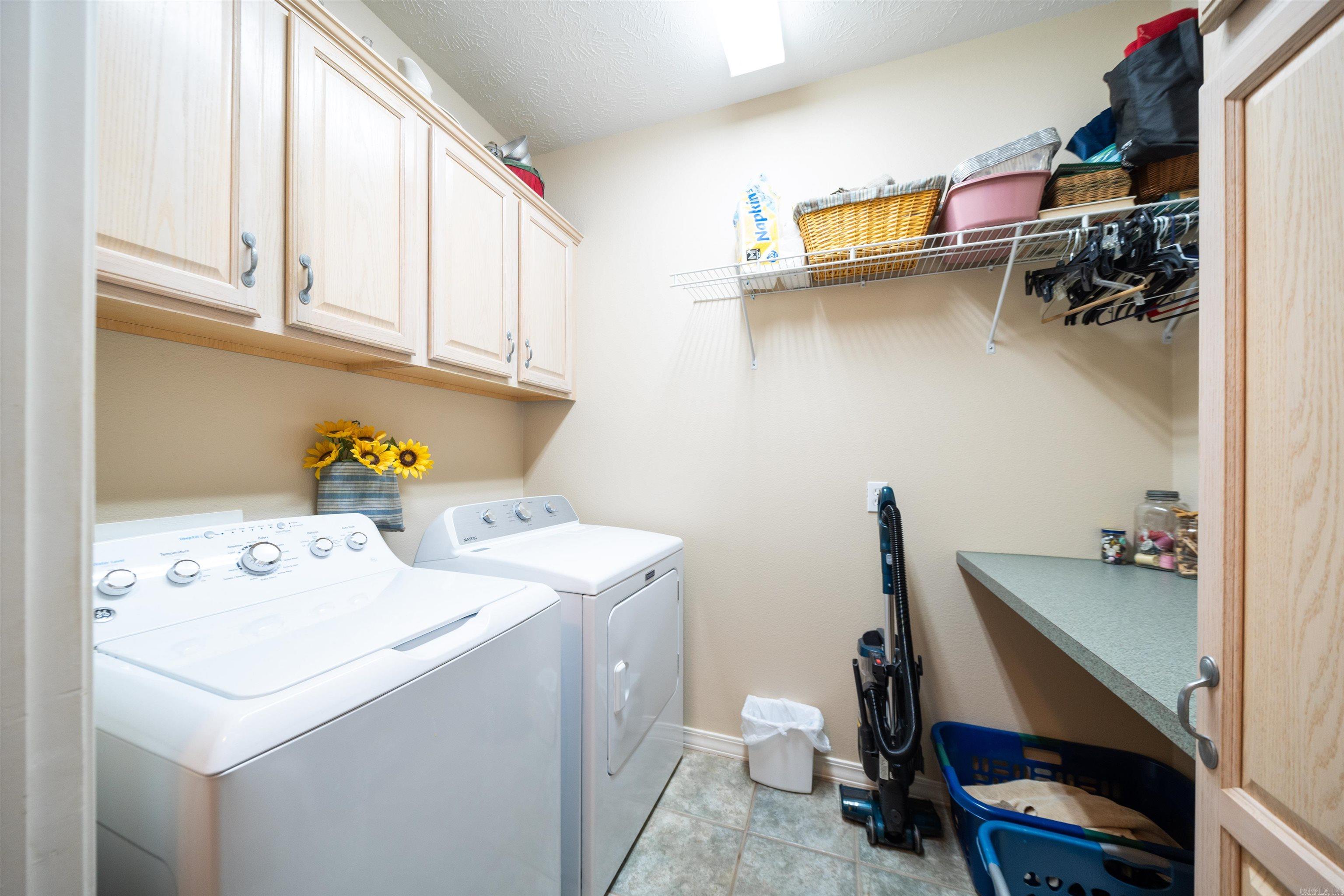24 Sue  Conway, AR
