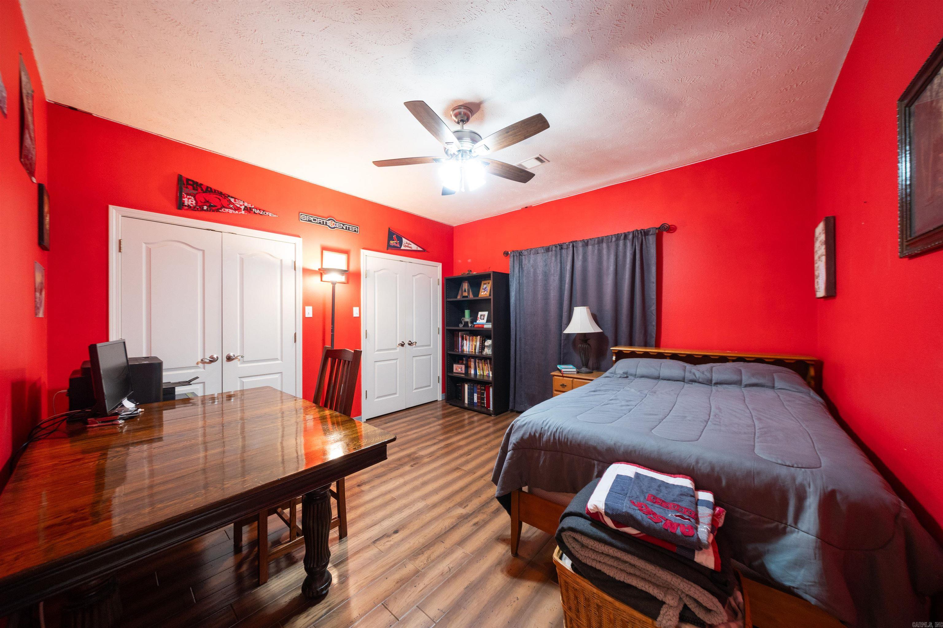 24 Sue  Conway, AR