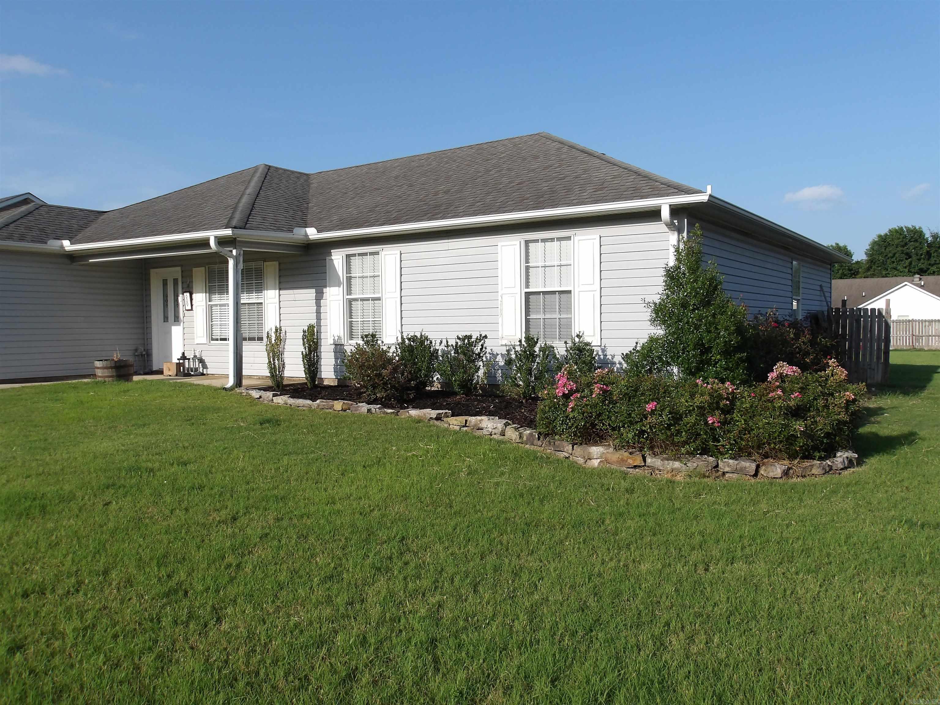 609 Marion  Paragould, AR