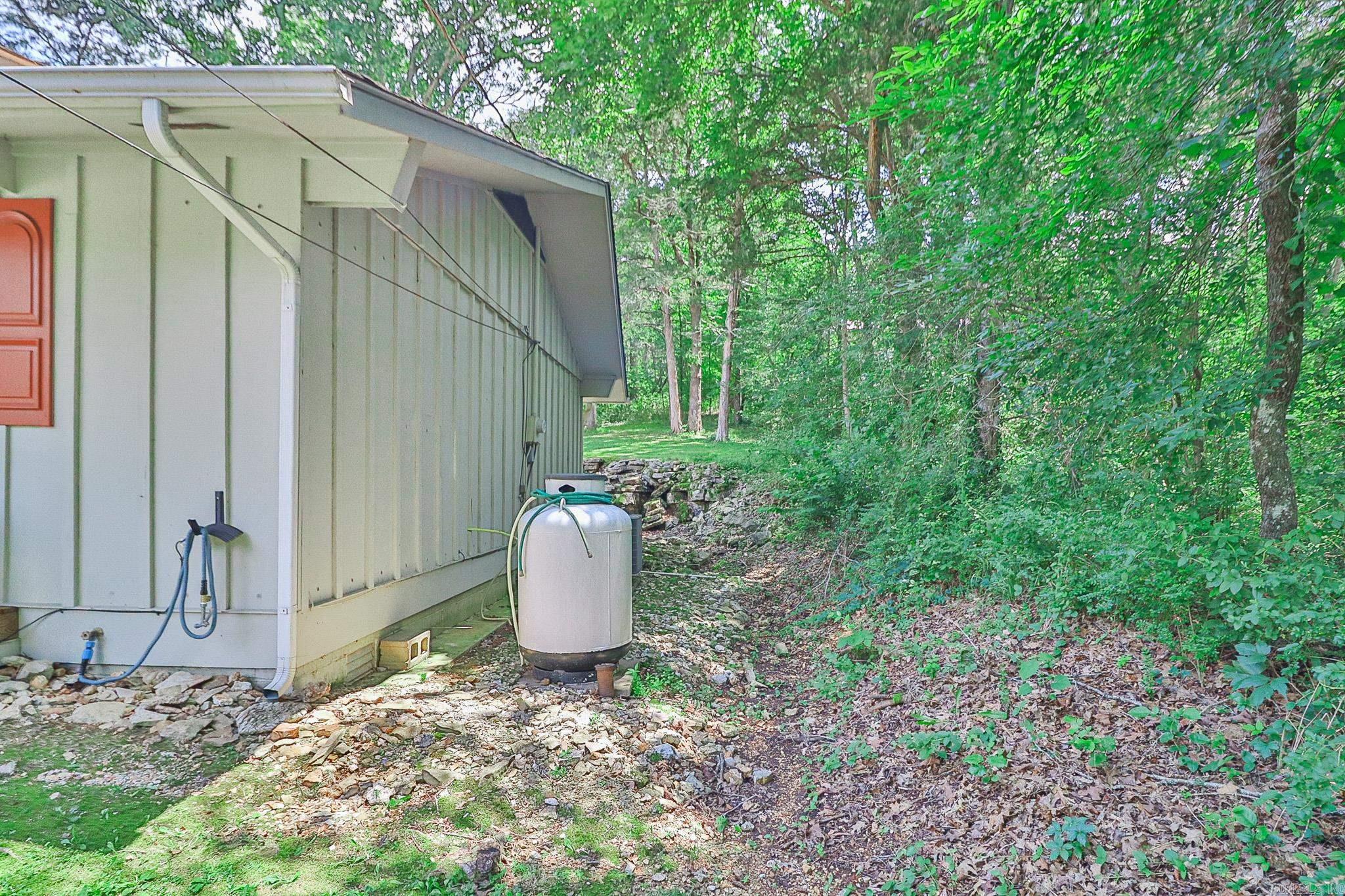 9 Tonto  Cherokee Village, AR