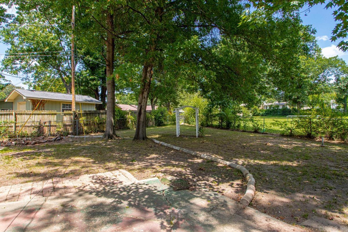 1025 Oakhurst  Jacksonville, AR
