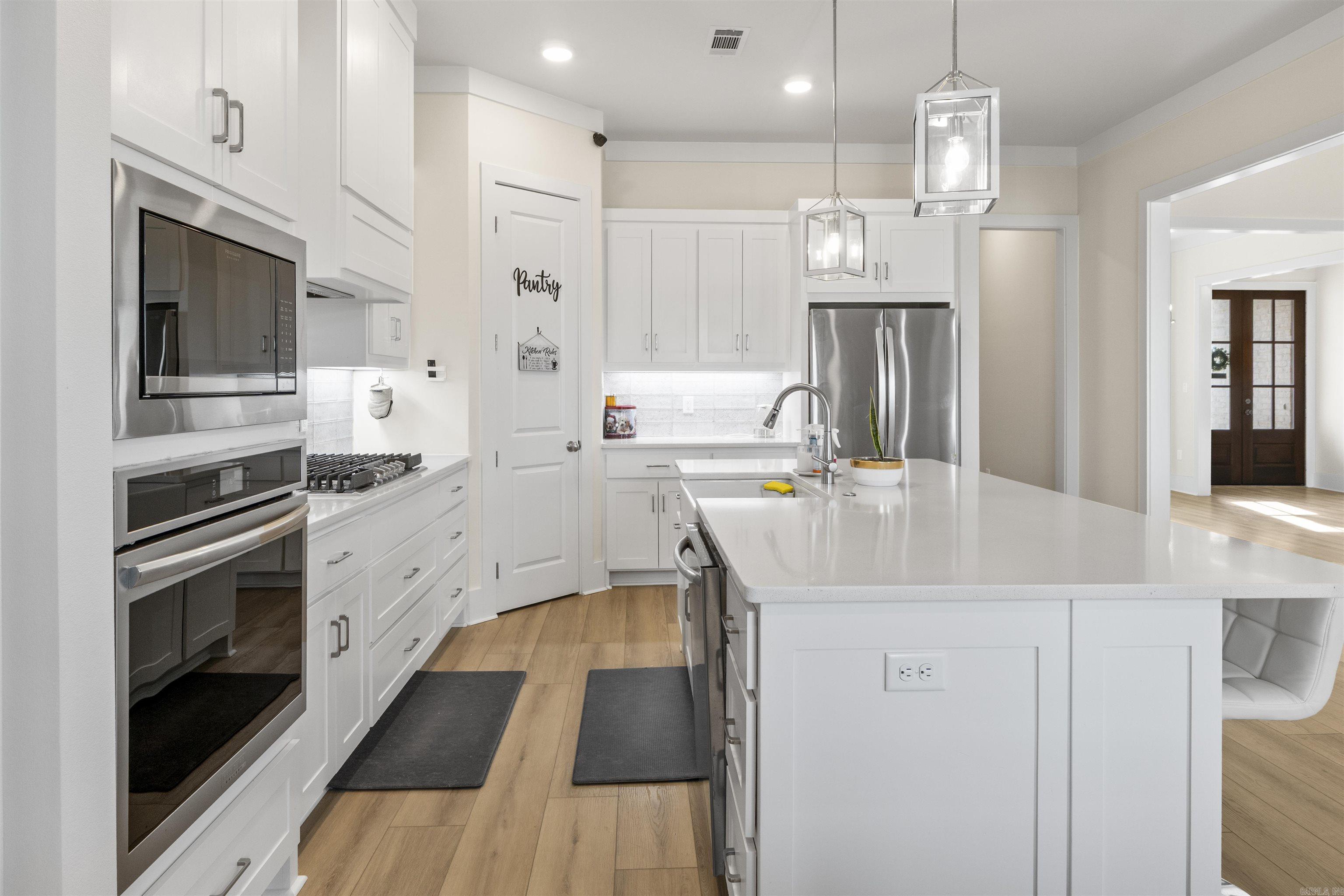 75 Lucia  Maumelle, AR