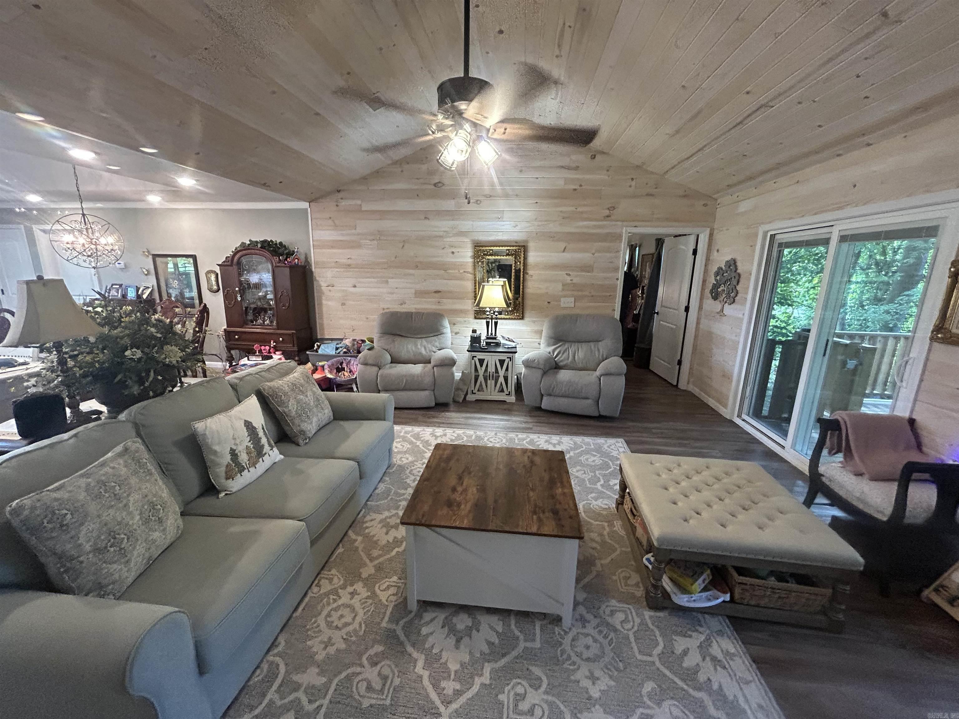 11 River Drive Estates North  Pangburn, AR