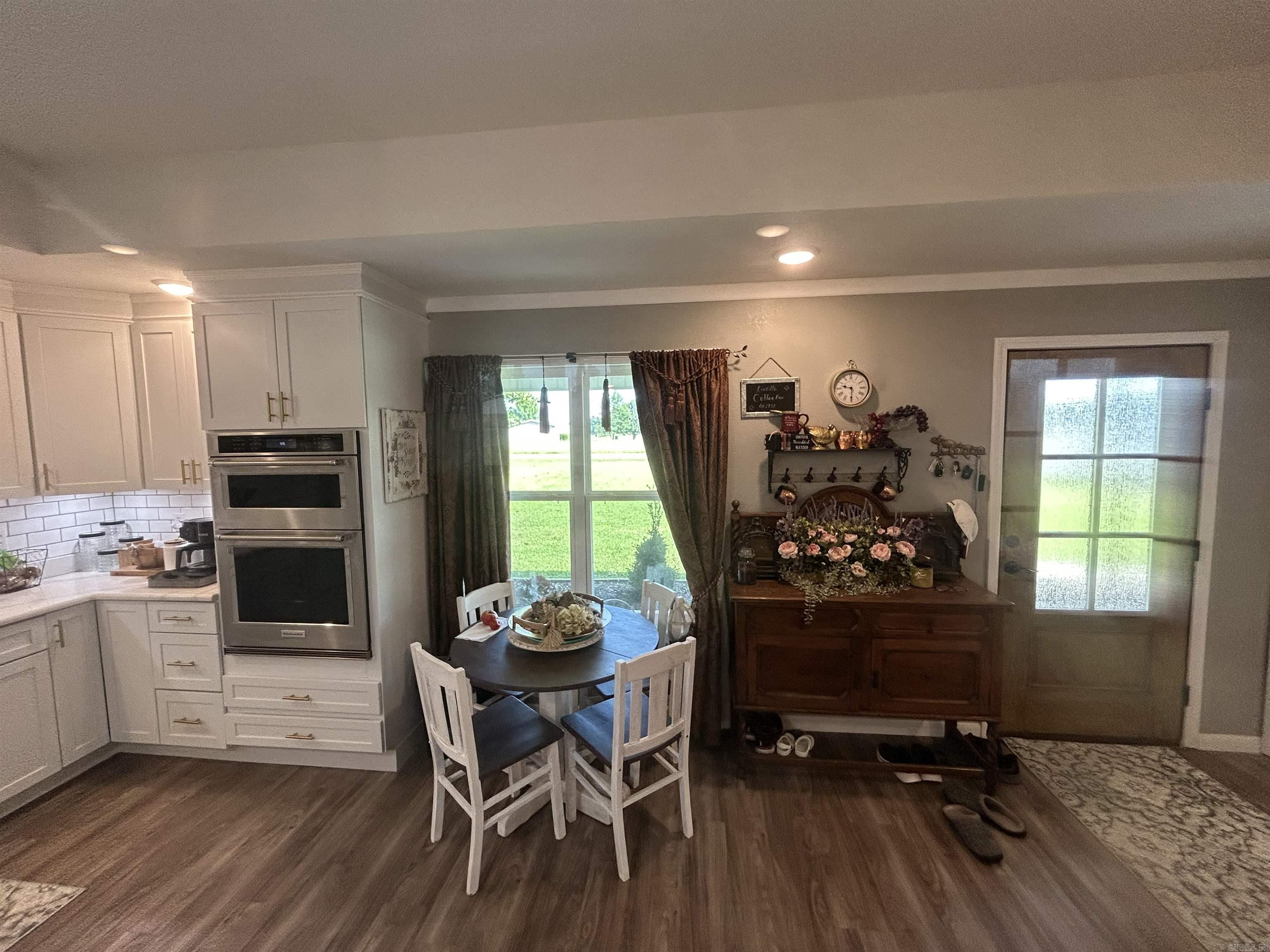 11 River Drive Estates North  Pangburn, AR