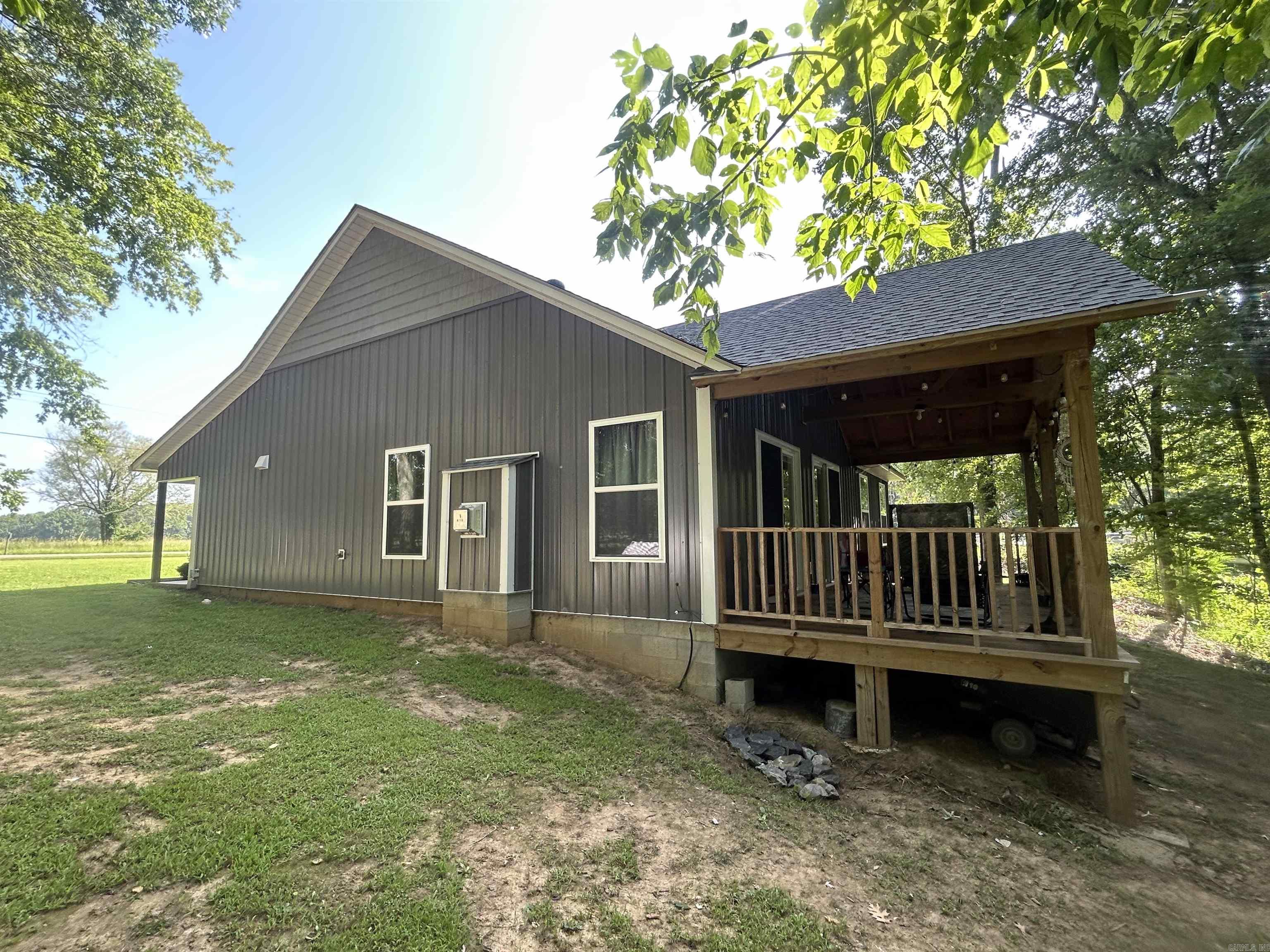 11 River Drive Estates North  Pangburn, AR