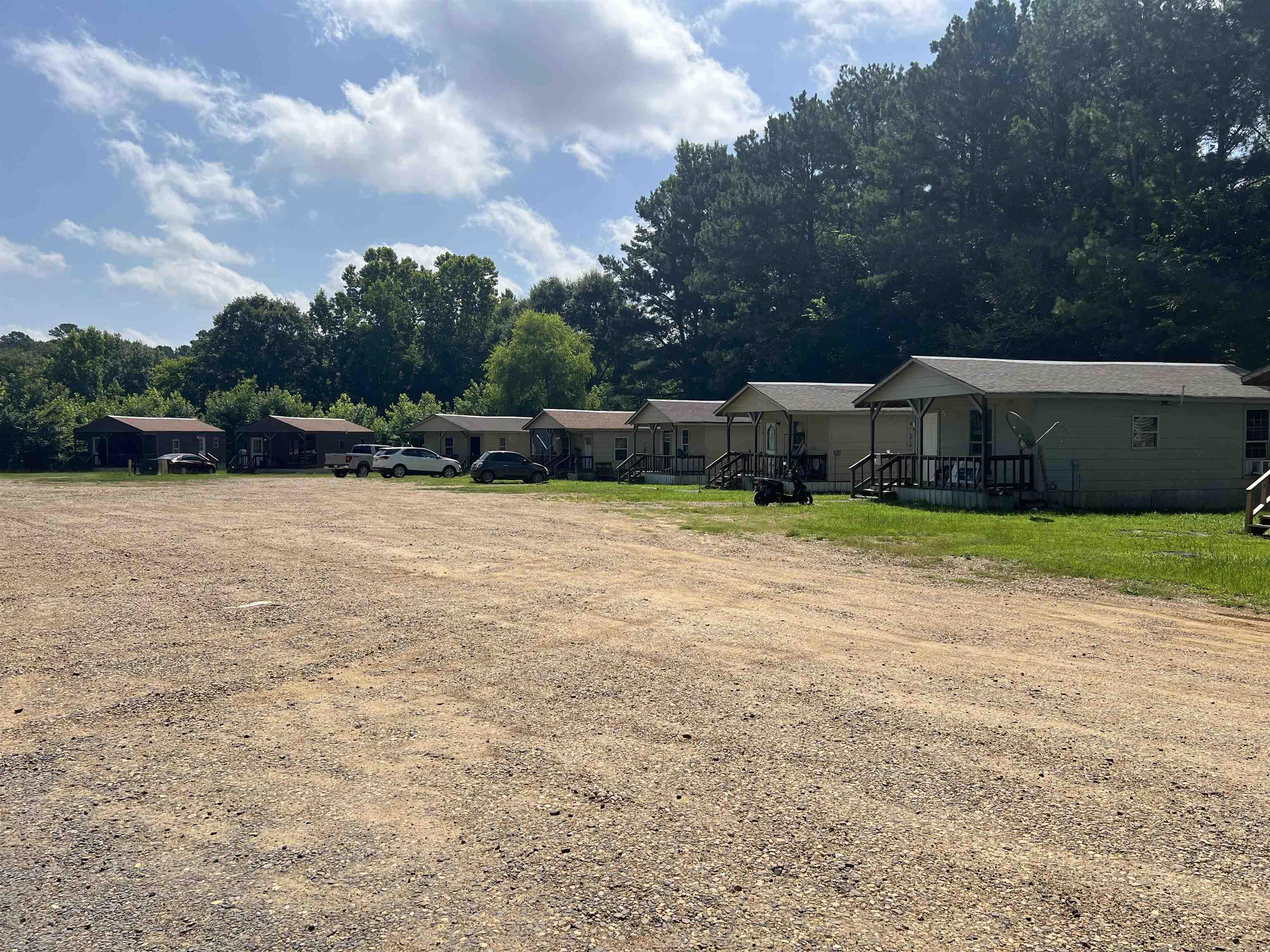 901 E Collin Raye  De Queen, AR