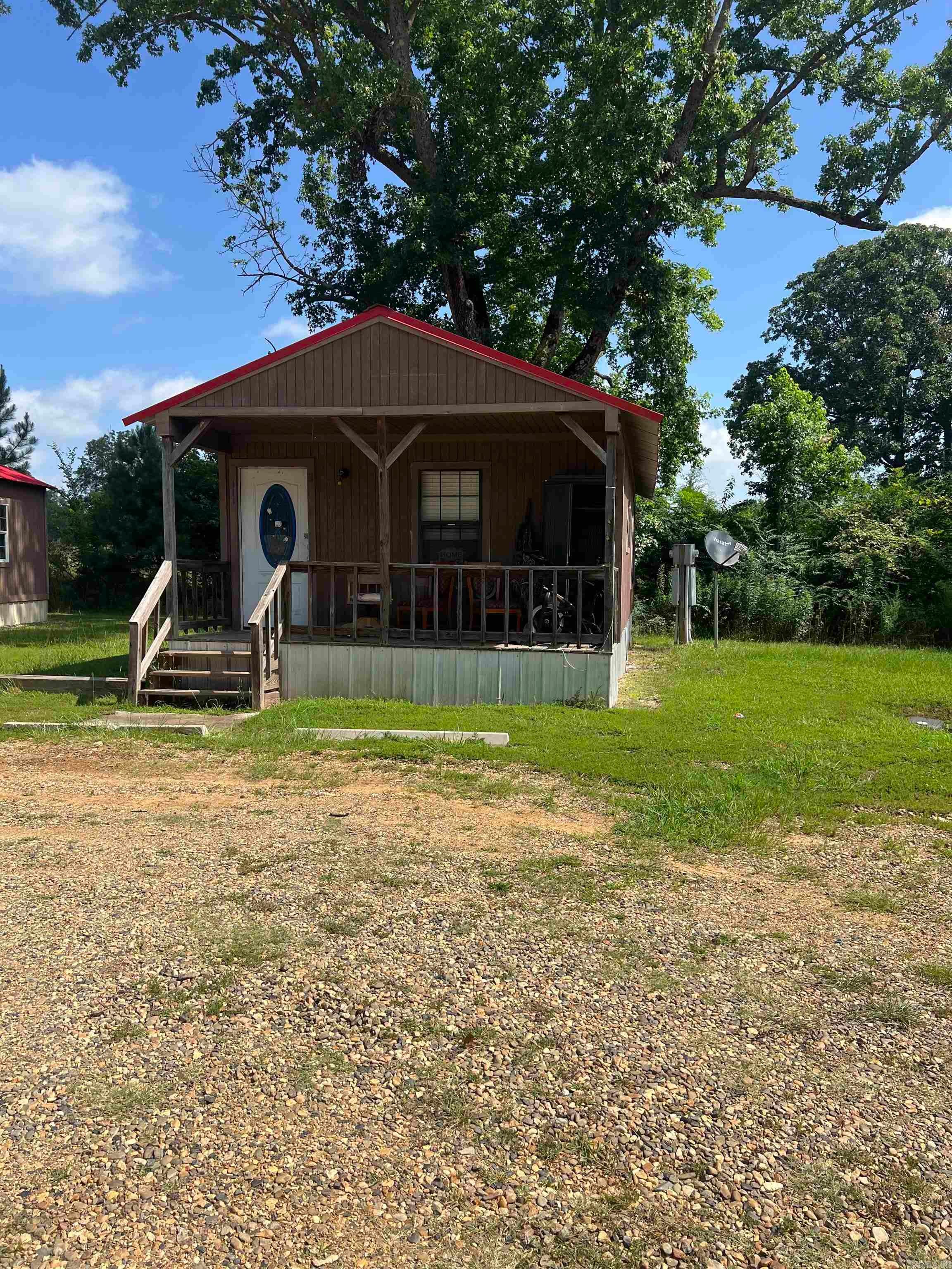901 E Collin Raye  De Queen, AR