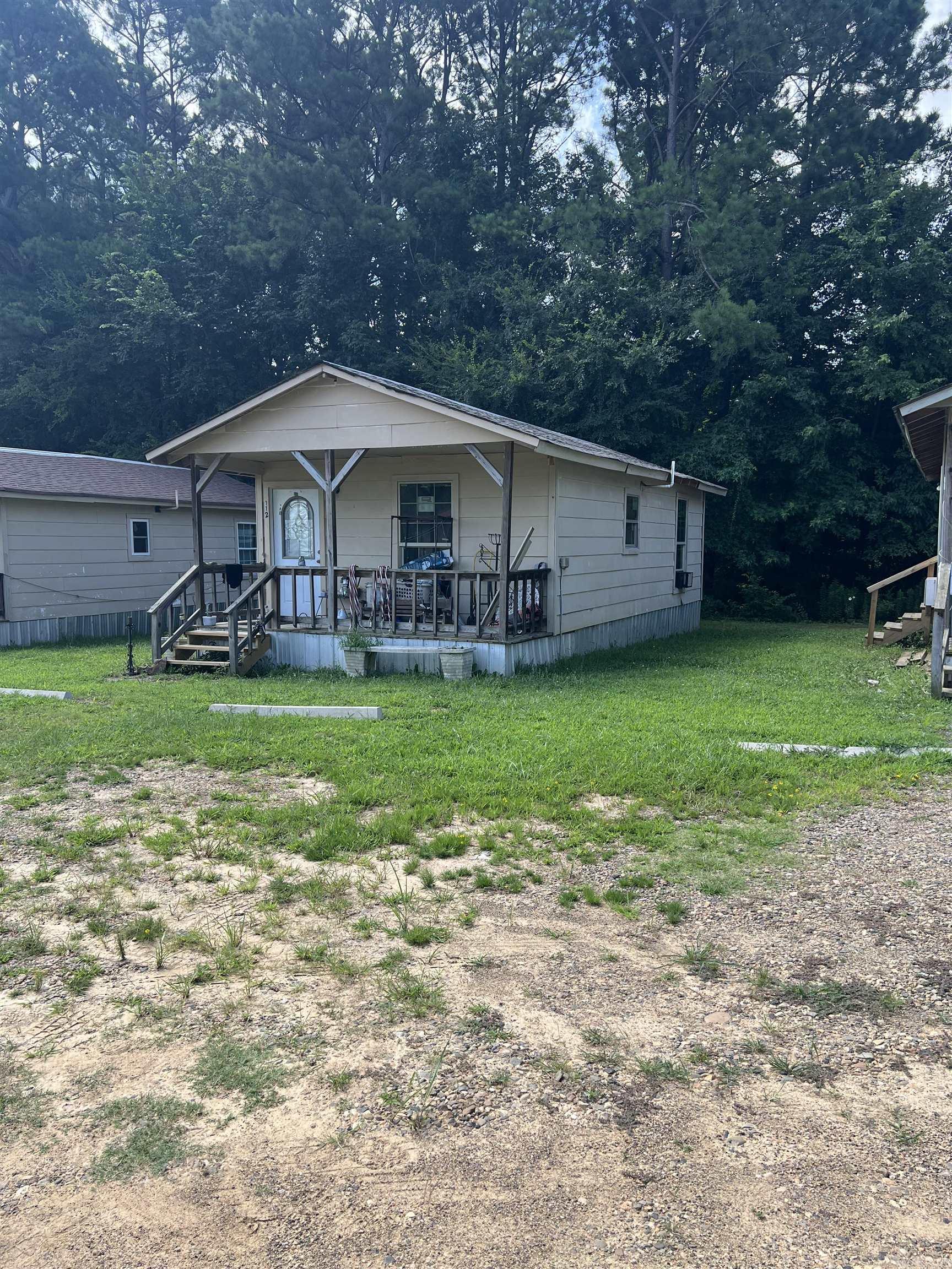 901 E Collin Raye  De Queen, AR