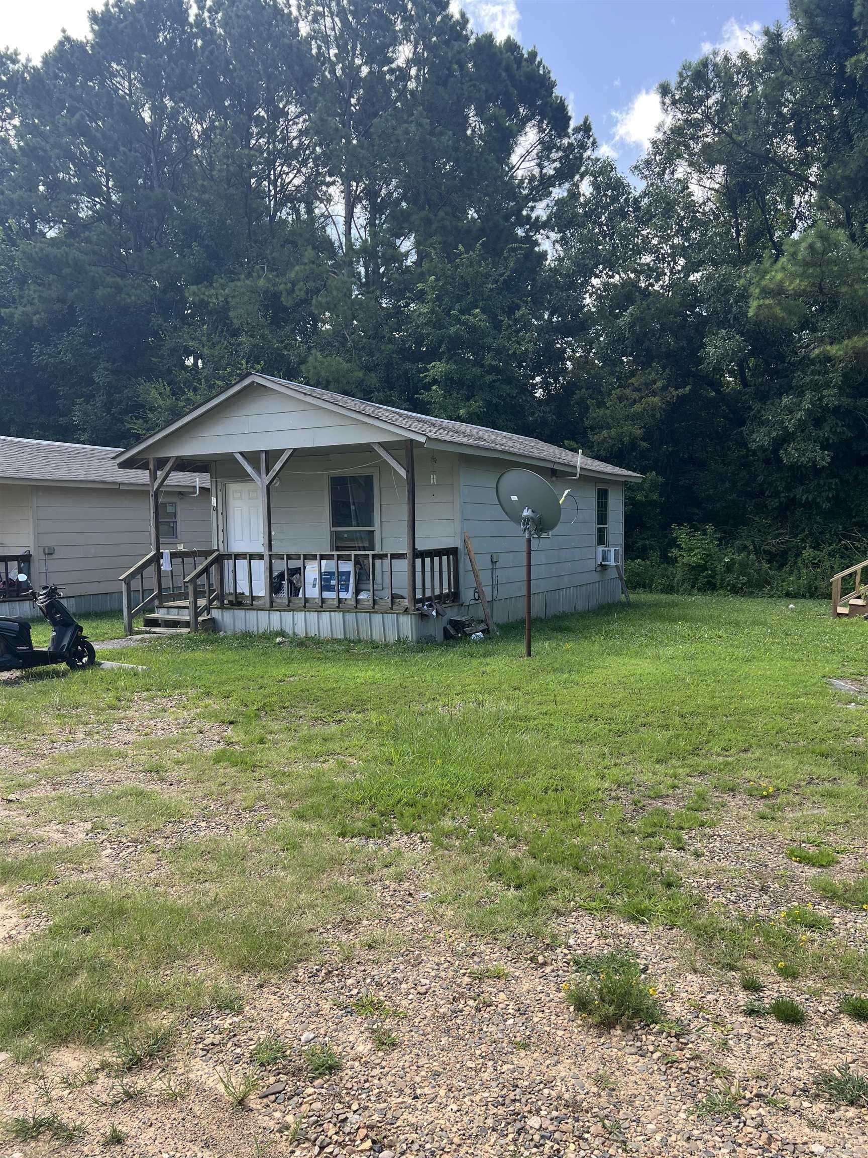 901 E Collin Raye  De Queen, AR