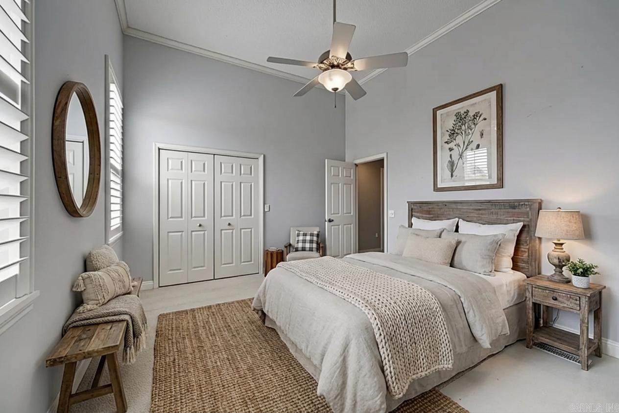 17 Ozark  Greenbrier, AR