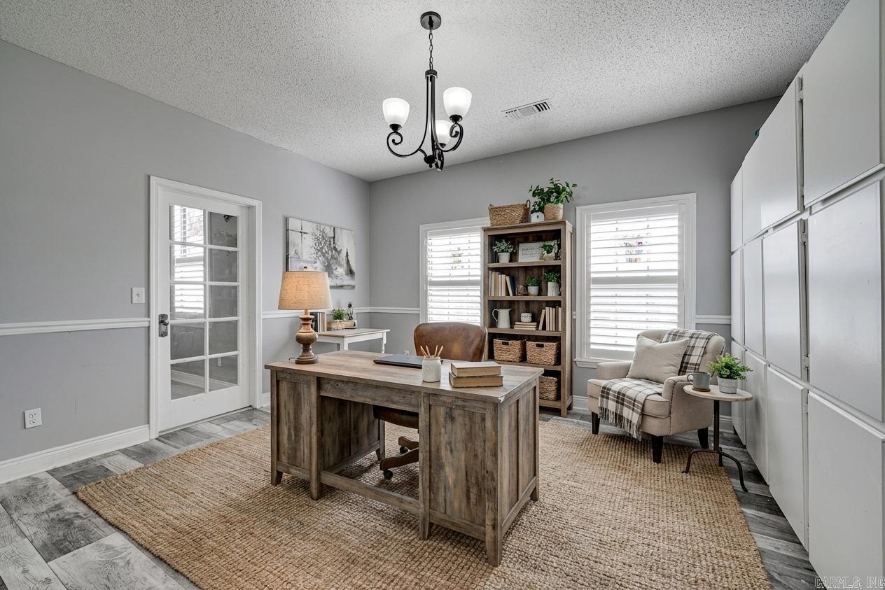 17 Ozark  Greenbrier, AR