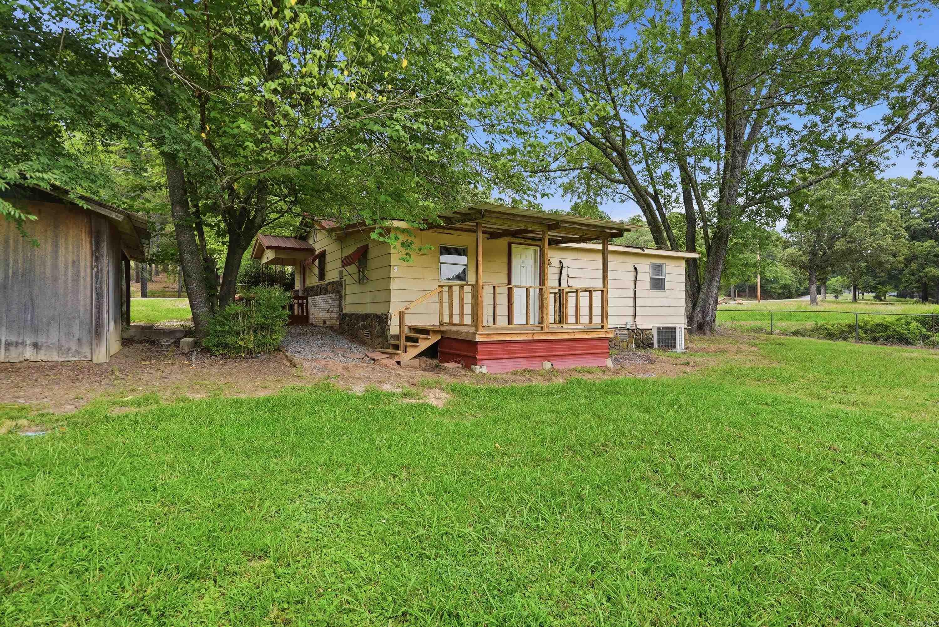 2145 Blaney Hill  Conway, AR