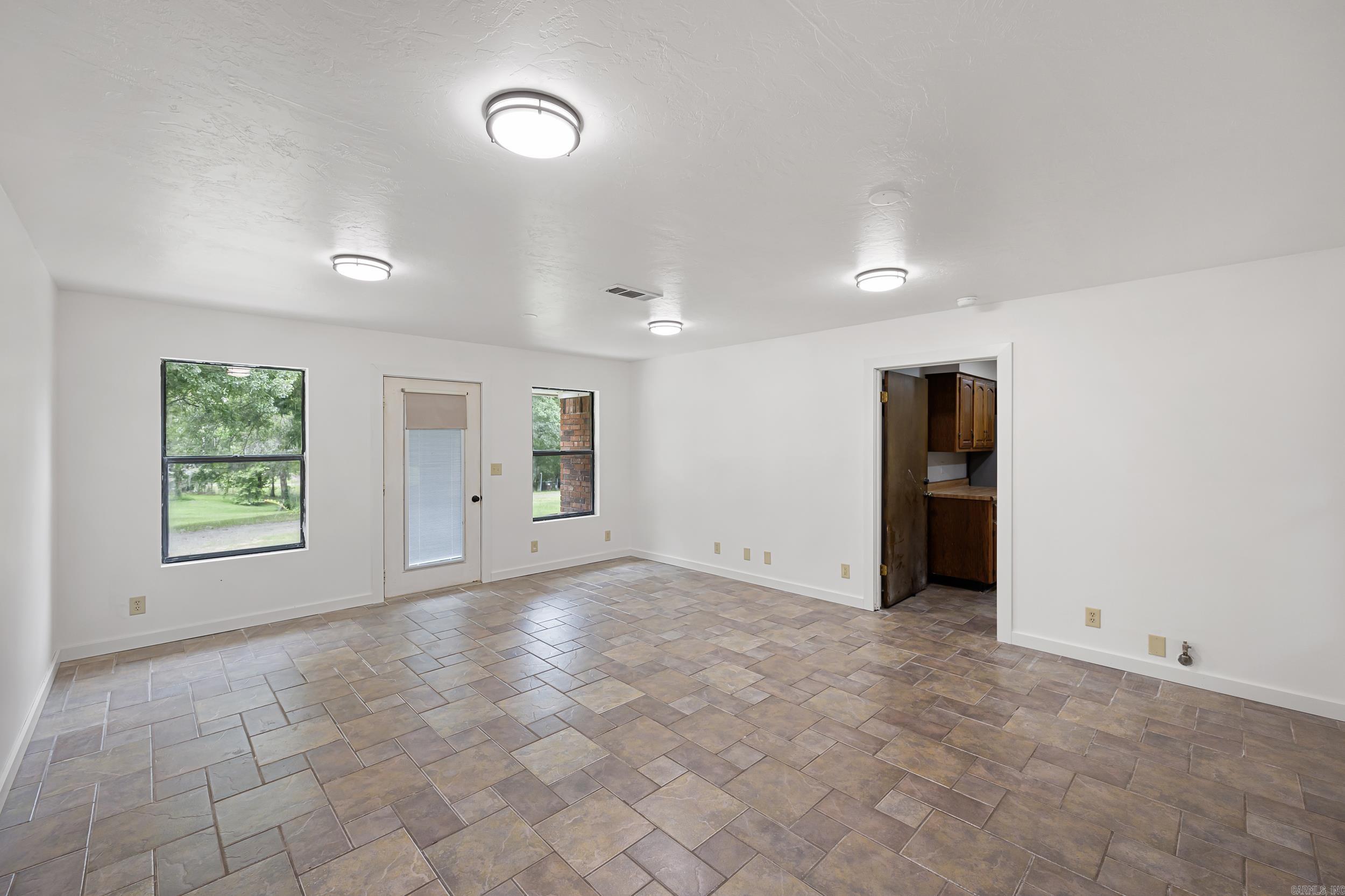 826 E 164  Dover, AR