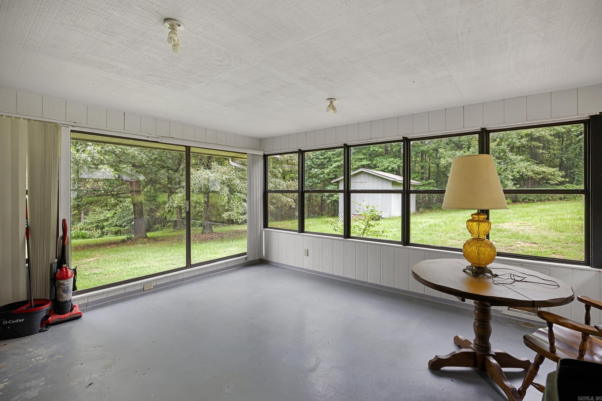 826 E 164  Dover, AR