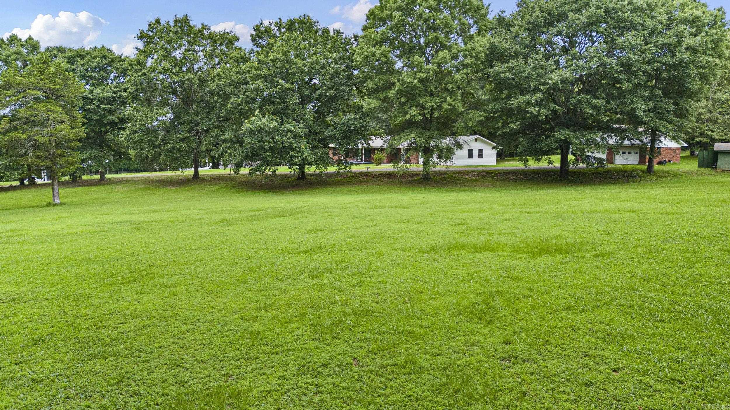 826 E 164  Dover, AR