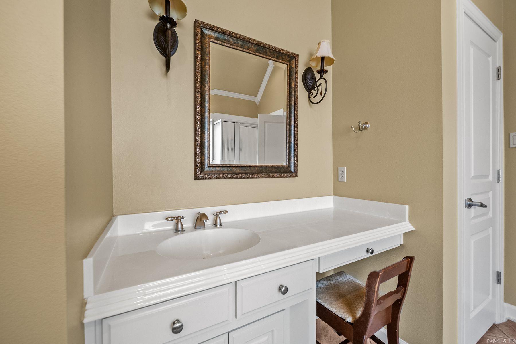 127 Grenoble  Maumelle, AR