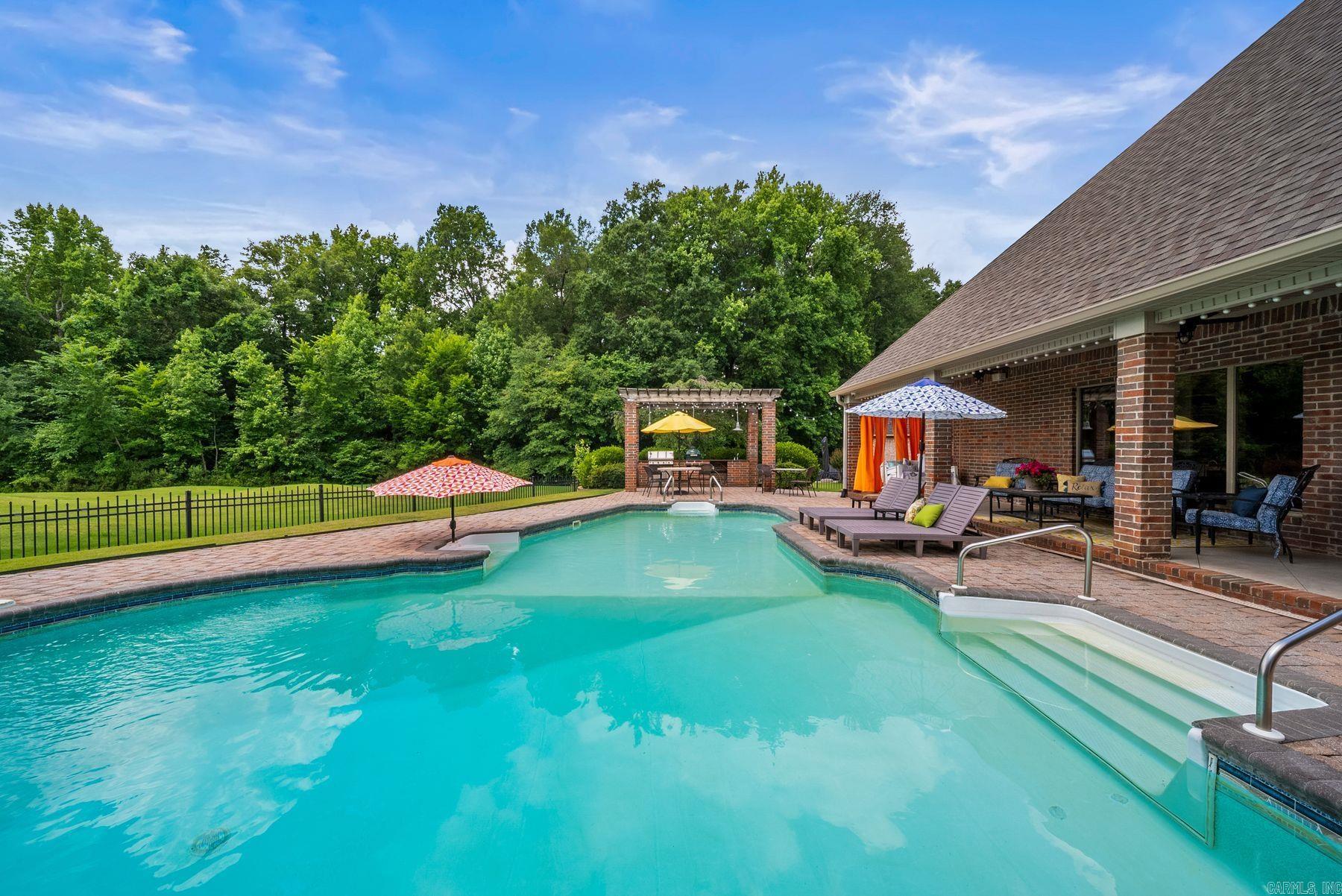 127 Grenoble  Maumelle, AR