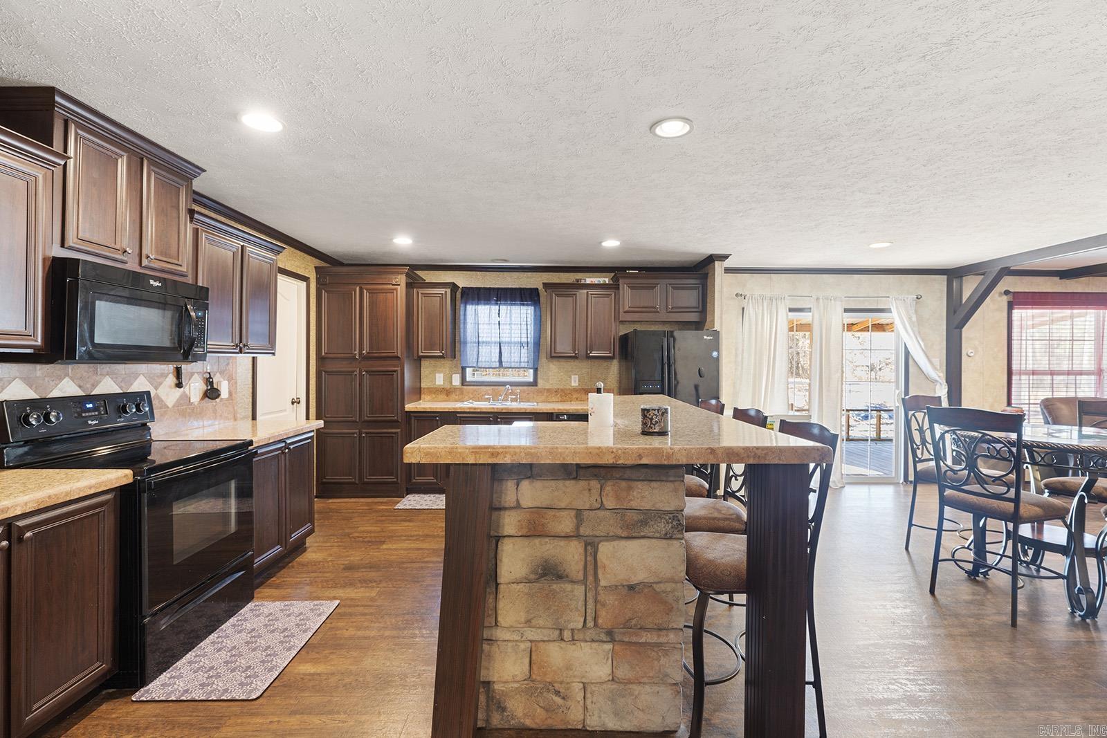 5207 Straughn  Pine Bluff, AR