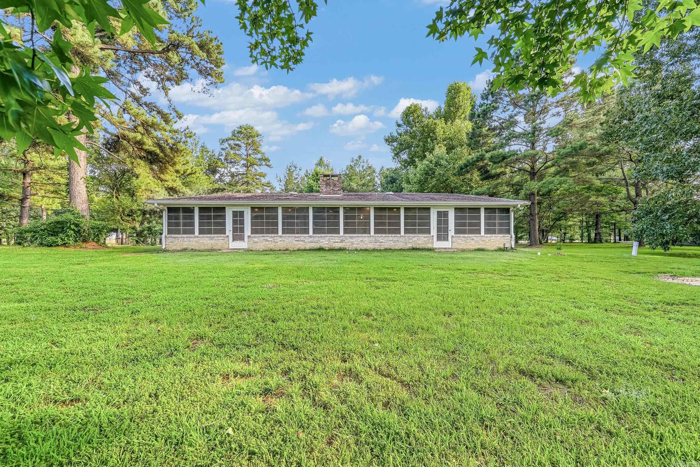 111 Angel Walk Ln  De Queen, AR