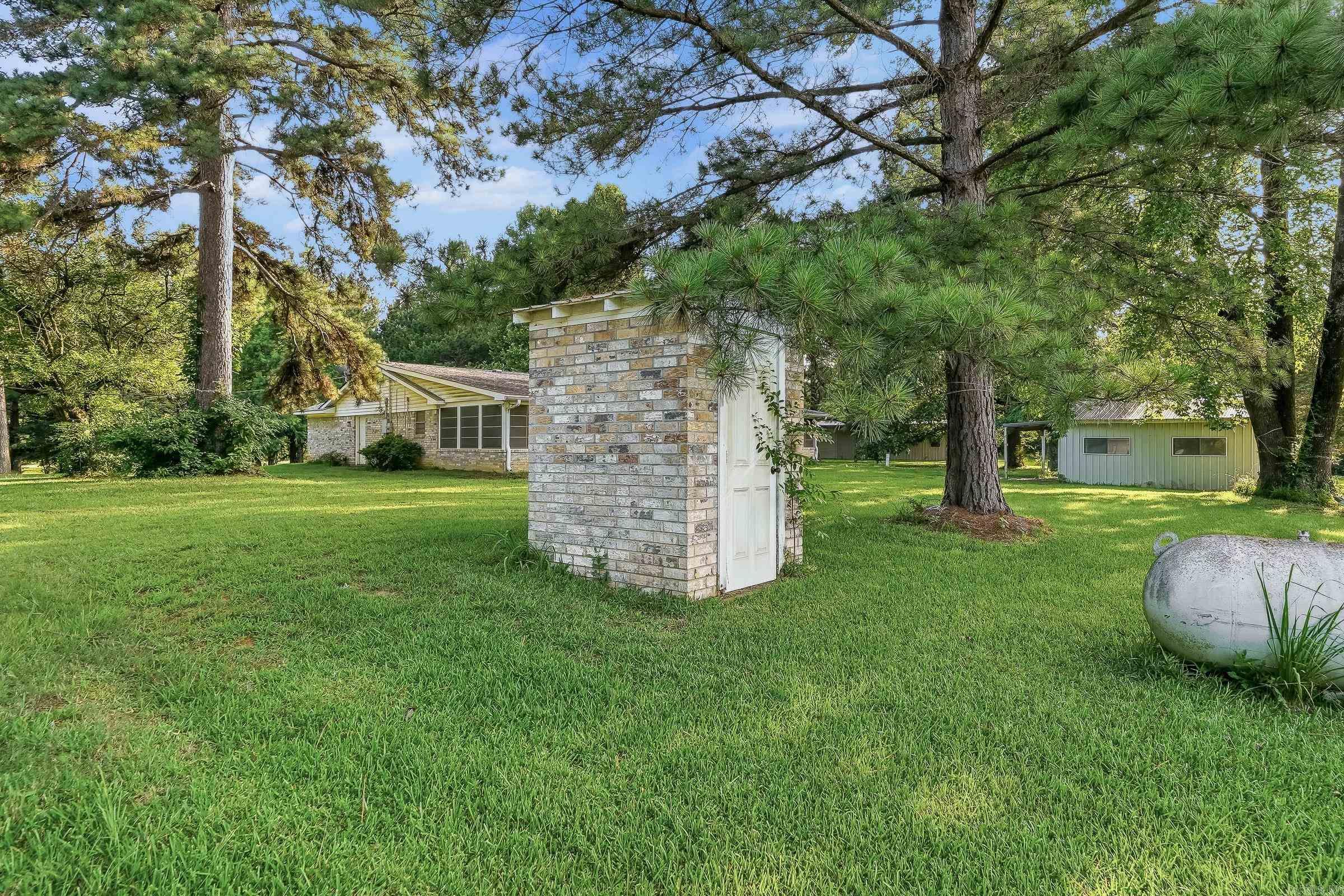 111 Angel Walk Ln  De Queen, AR