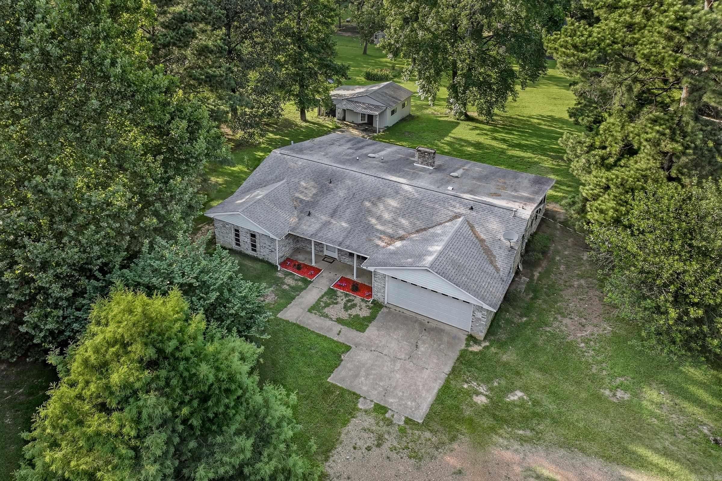 111 Angel Walk Ln  De Queen, AR