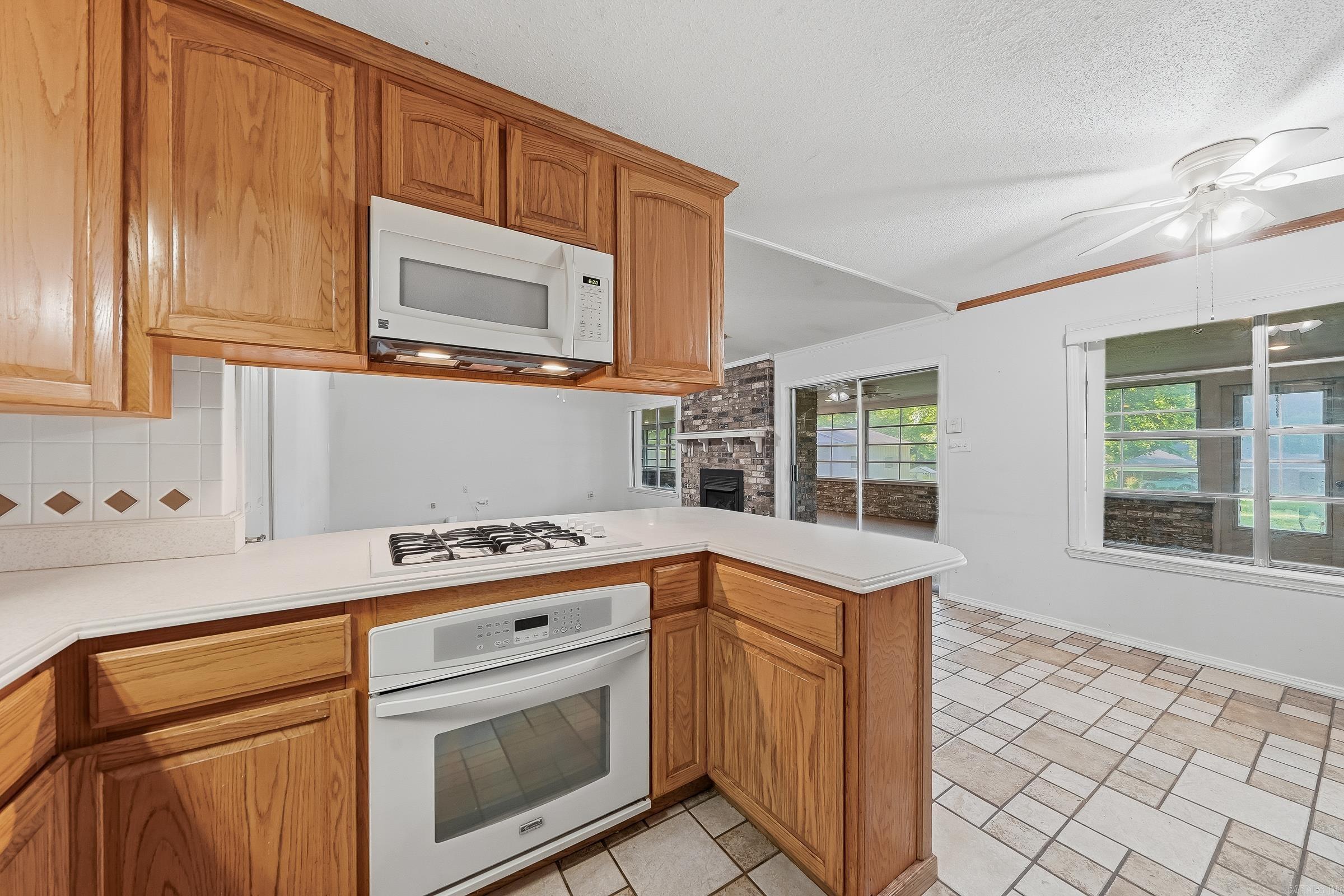 111 Angel Walk Ln  De Queen, AR