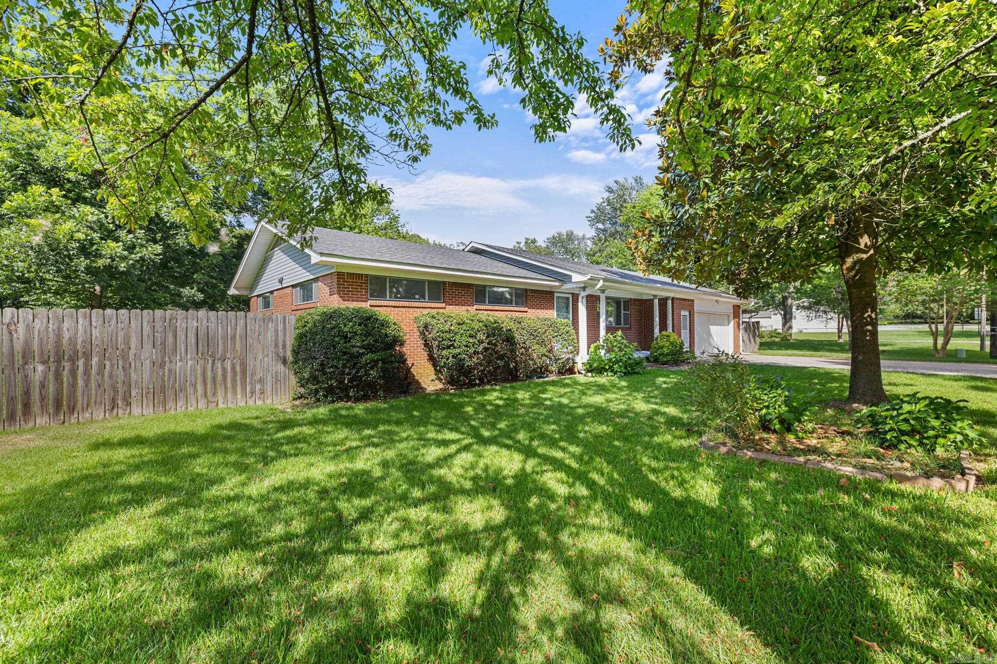 516 E Elm  Cabot, AR