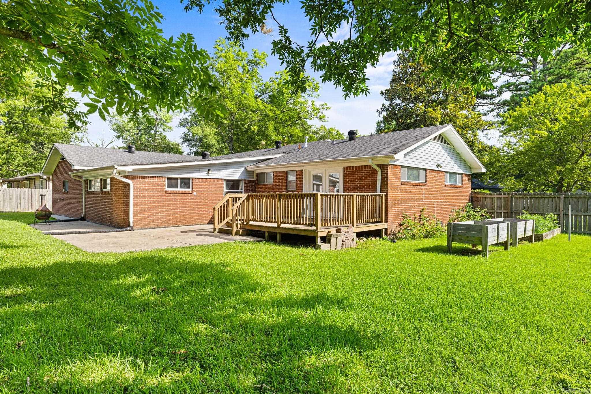 516 E Elm  Cabot, AR