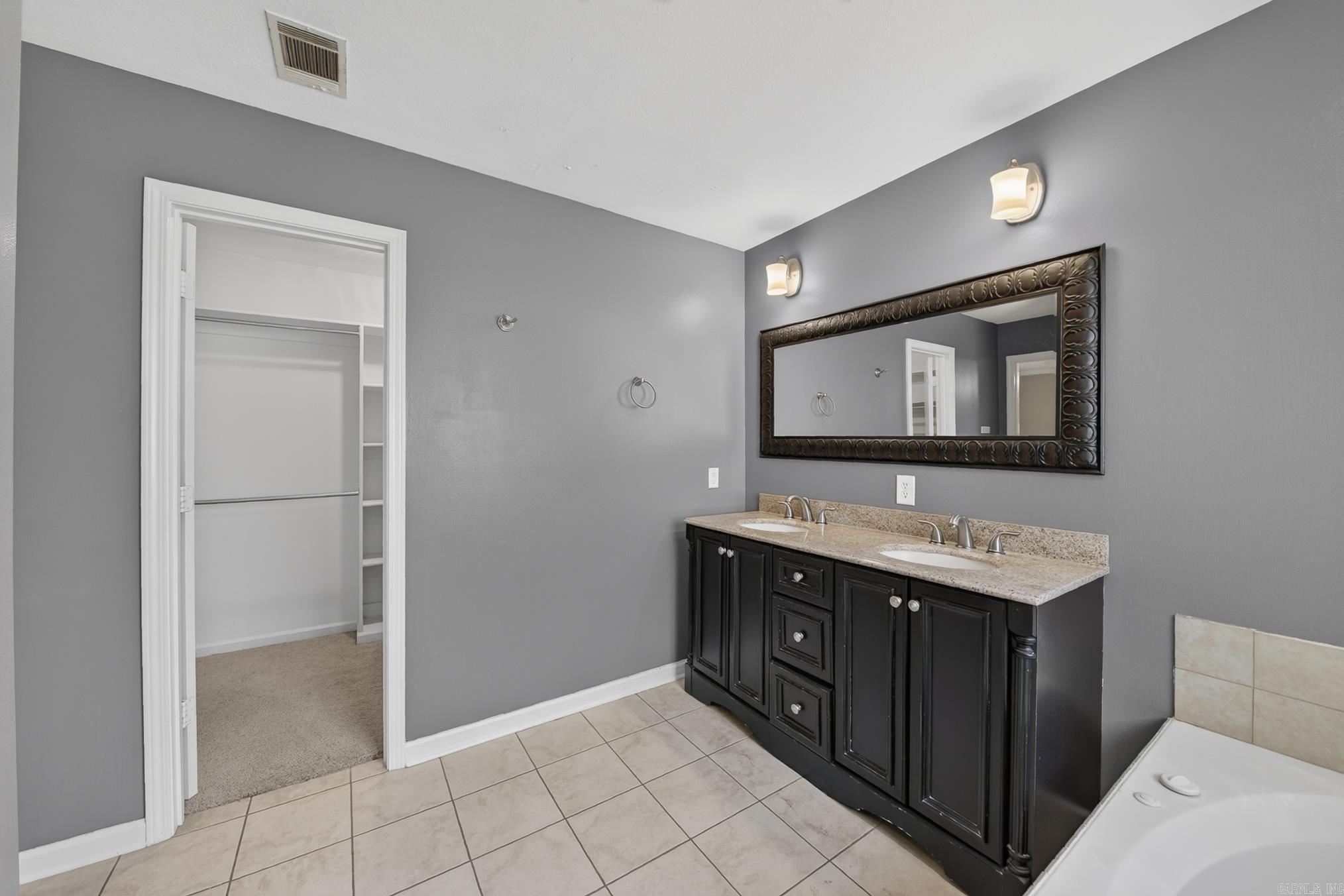 18 Highplains  Cabot, AR