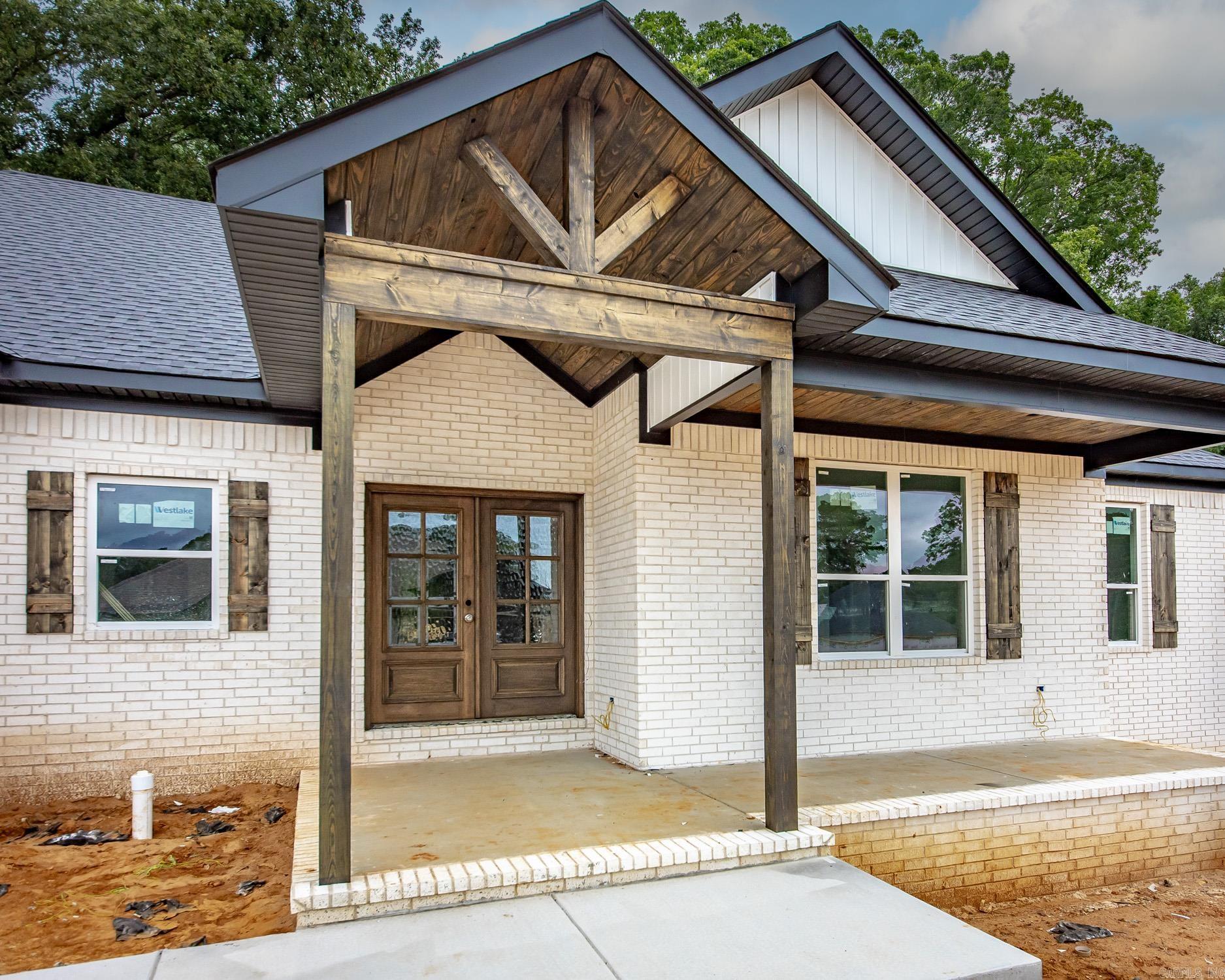 1046 Stagecoach  Cabot, AR