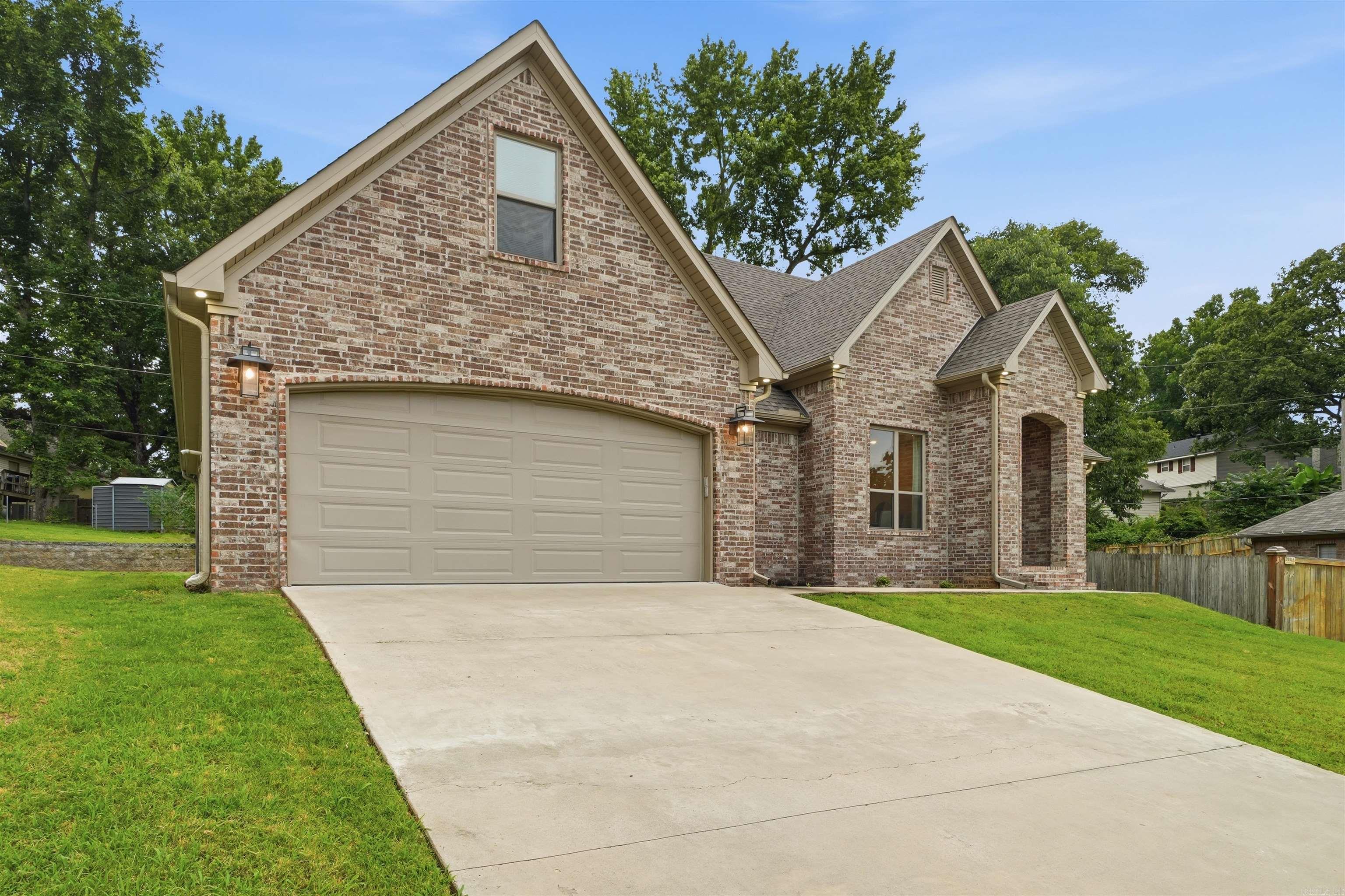 9748 Acorn  Sherwood, AR