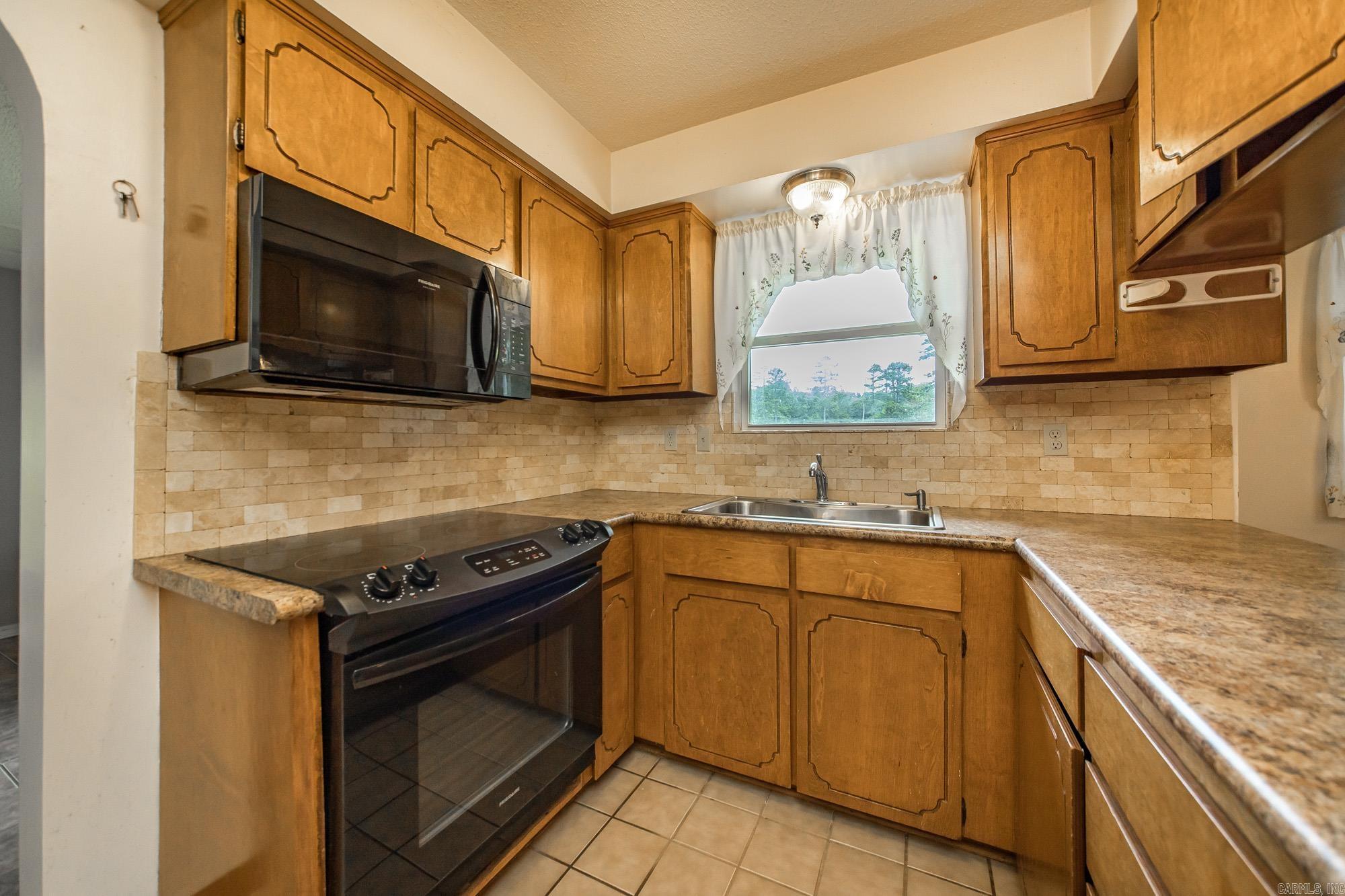 205 Mountain Trail  Shirley, AR