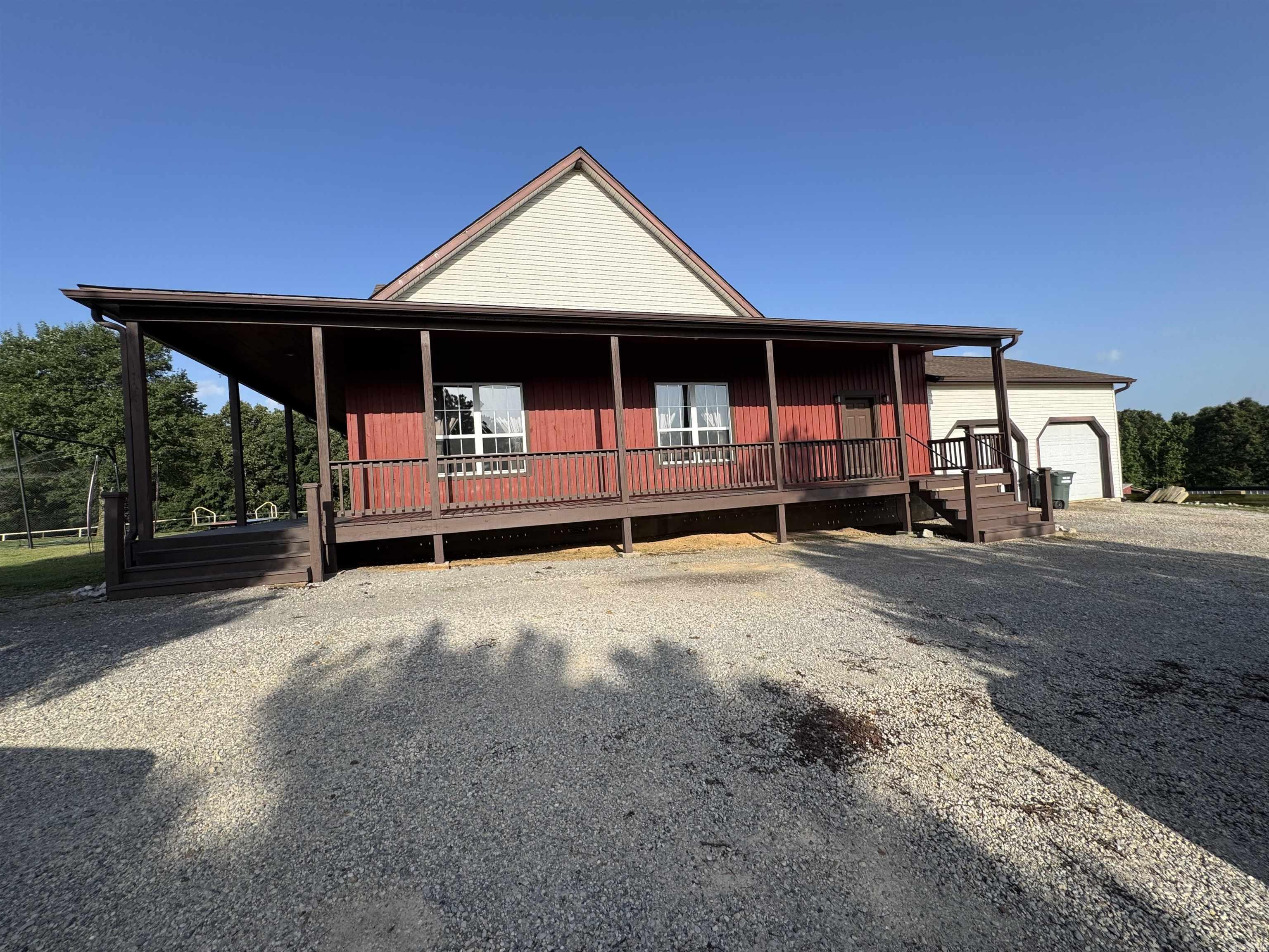 2702 Country 450  Piggott, AR