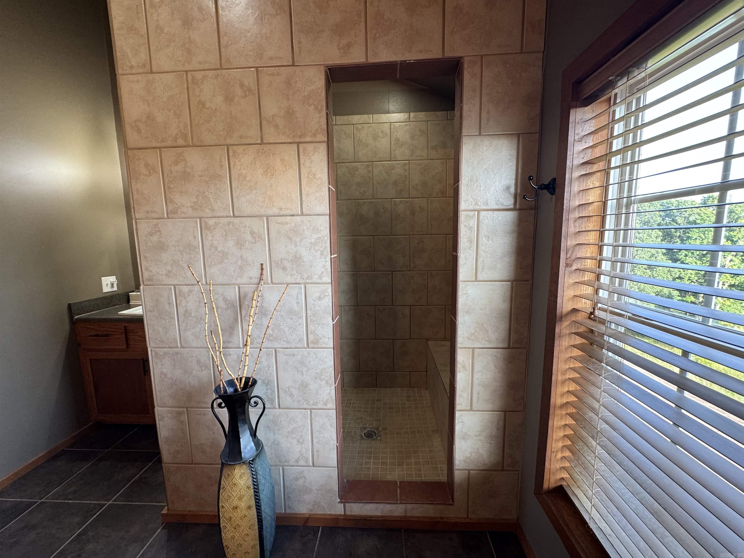 2702 Country 450  Piggott, AR
