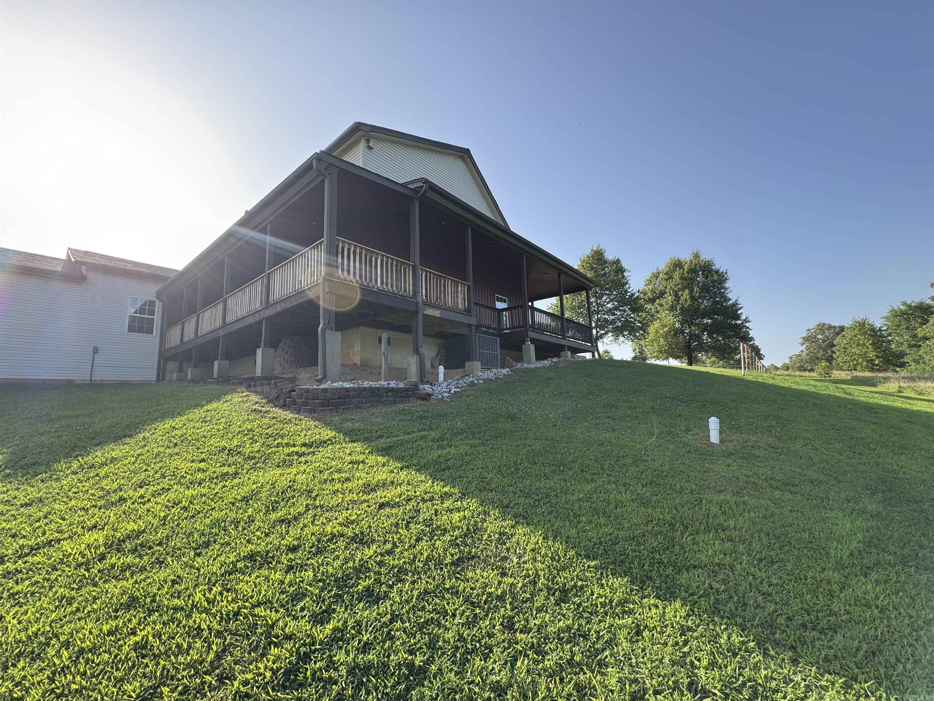 2702 Country 450  Piggott, AR