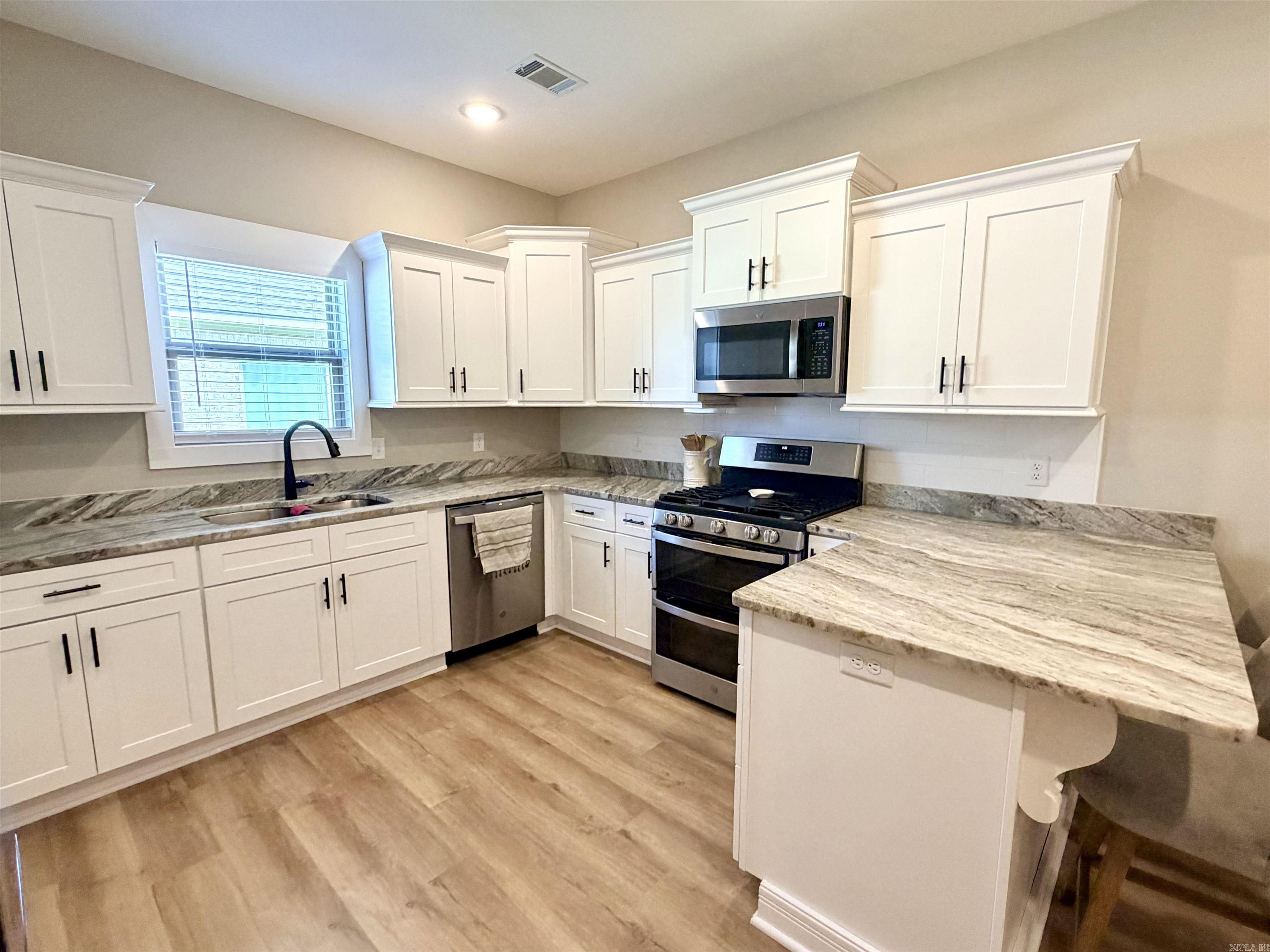 126 Clearwater  Brookland, AR