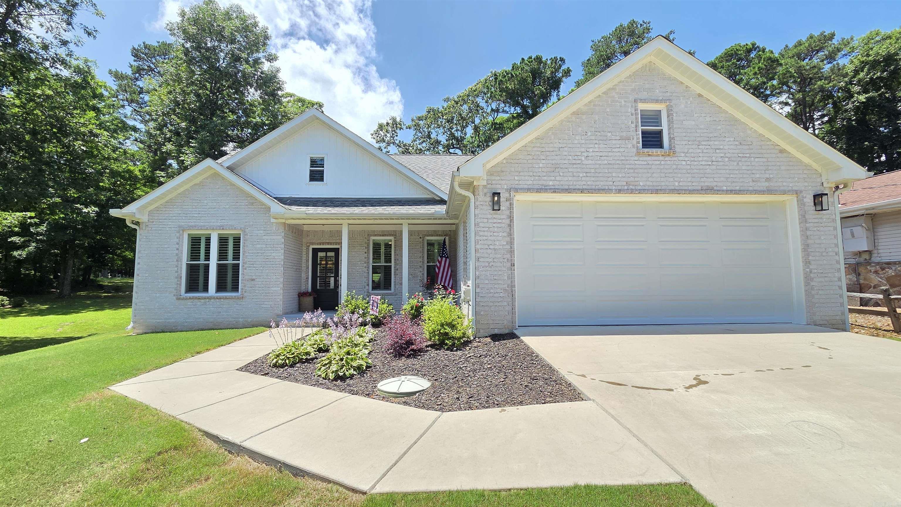 224 Snead  Fairfield Bay, AR